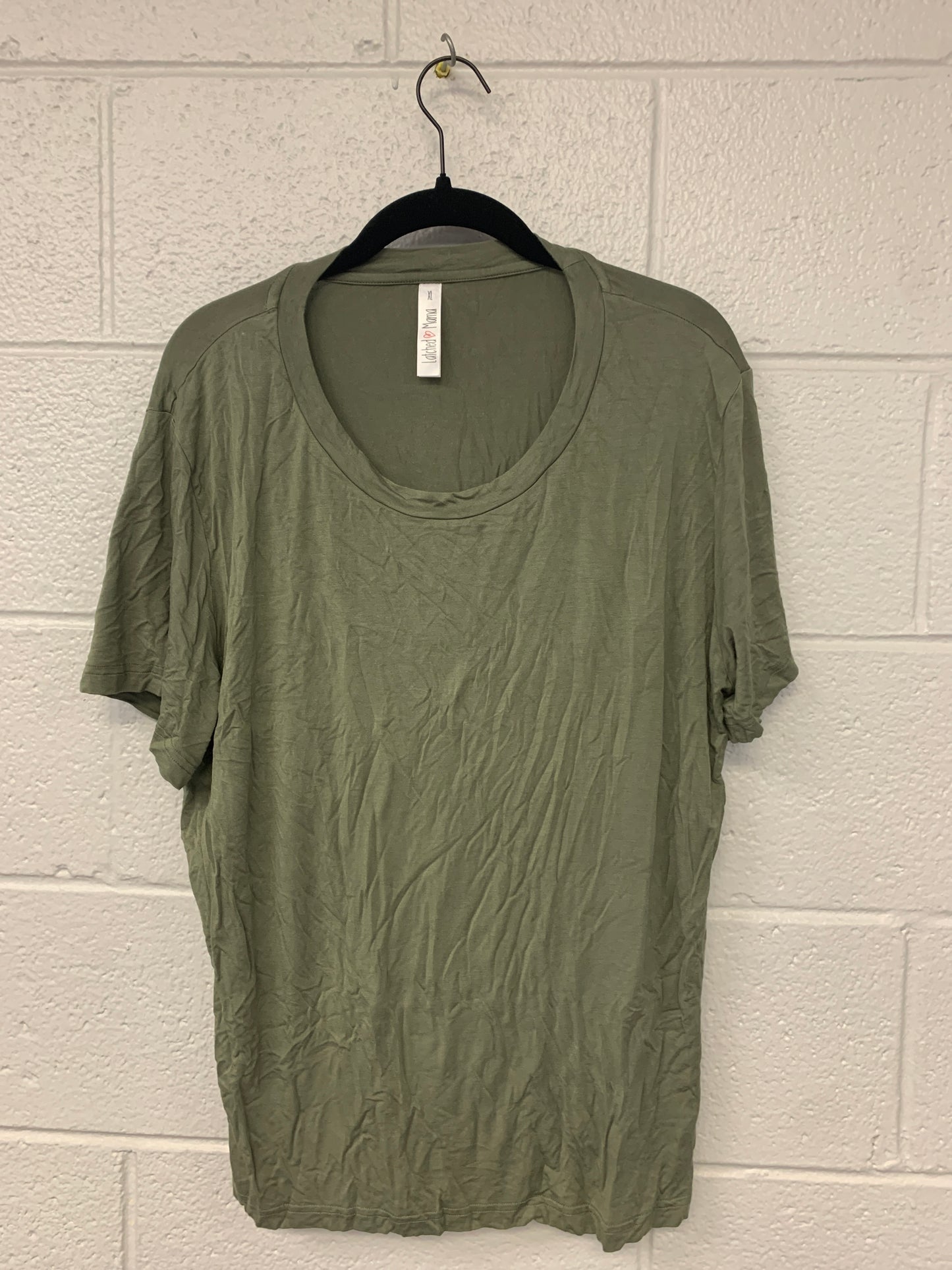Outlet 7216 - Latched Mama Classic Crewneck Nursing Tee - Moss - Extra Large