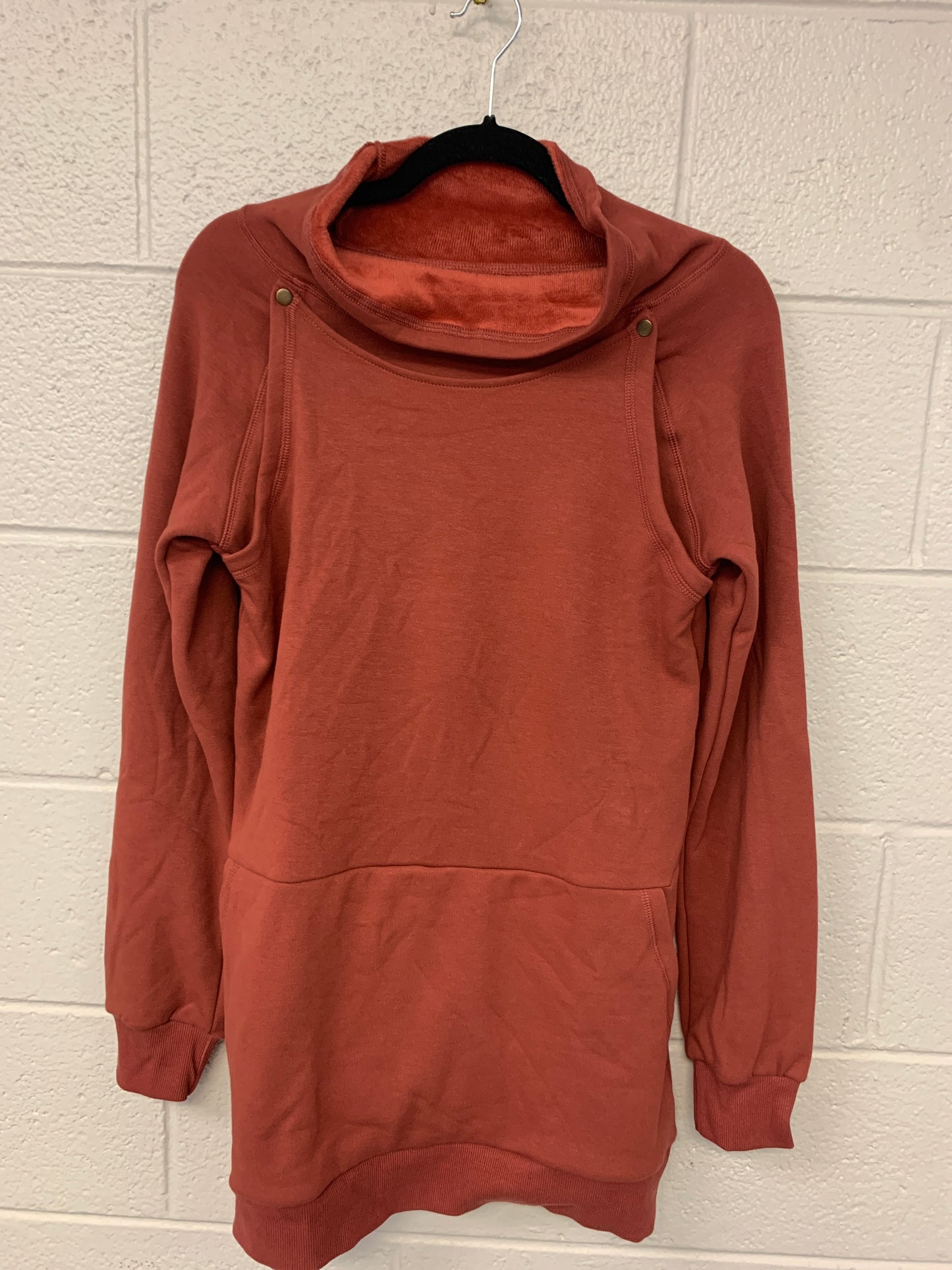 Outlet 7170 - Latched Mama Harbor Snap Nursing Pullover - Rust - Medium