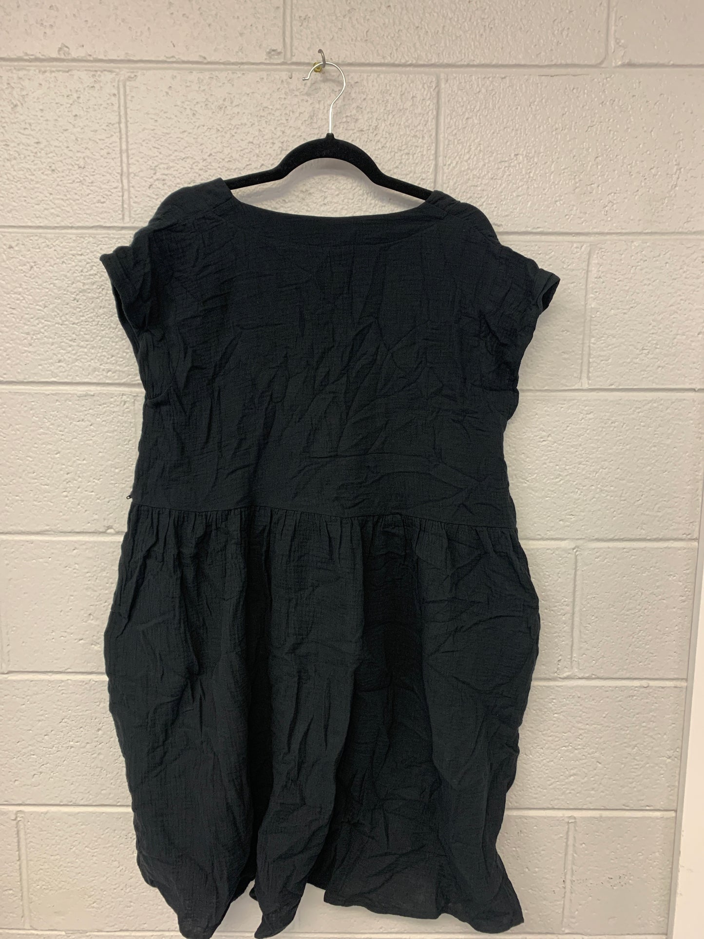 Outlet 7173 - Latched Mama Coastline Cotton Zip Nursing Dress - Black - Medium