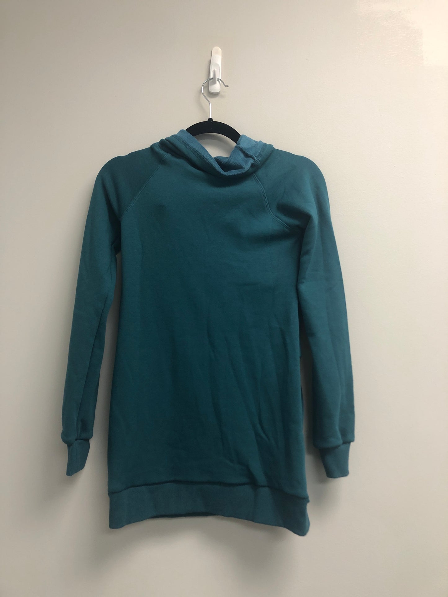 Outlet 6853 - Latched Mama Embroidered Harbor Snap Nursing Pullover - Peacock - Extra Extra Small