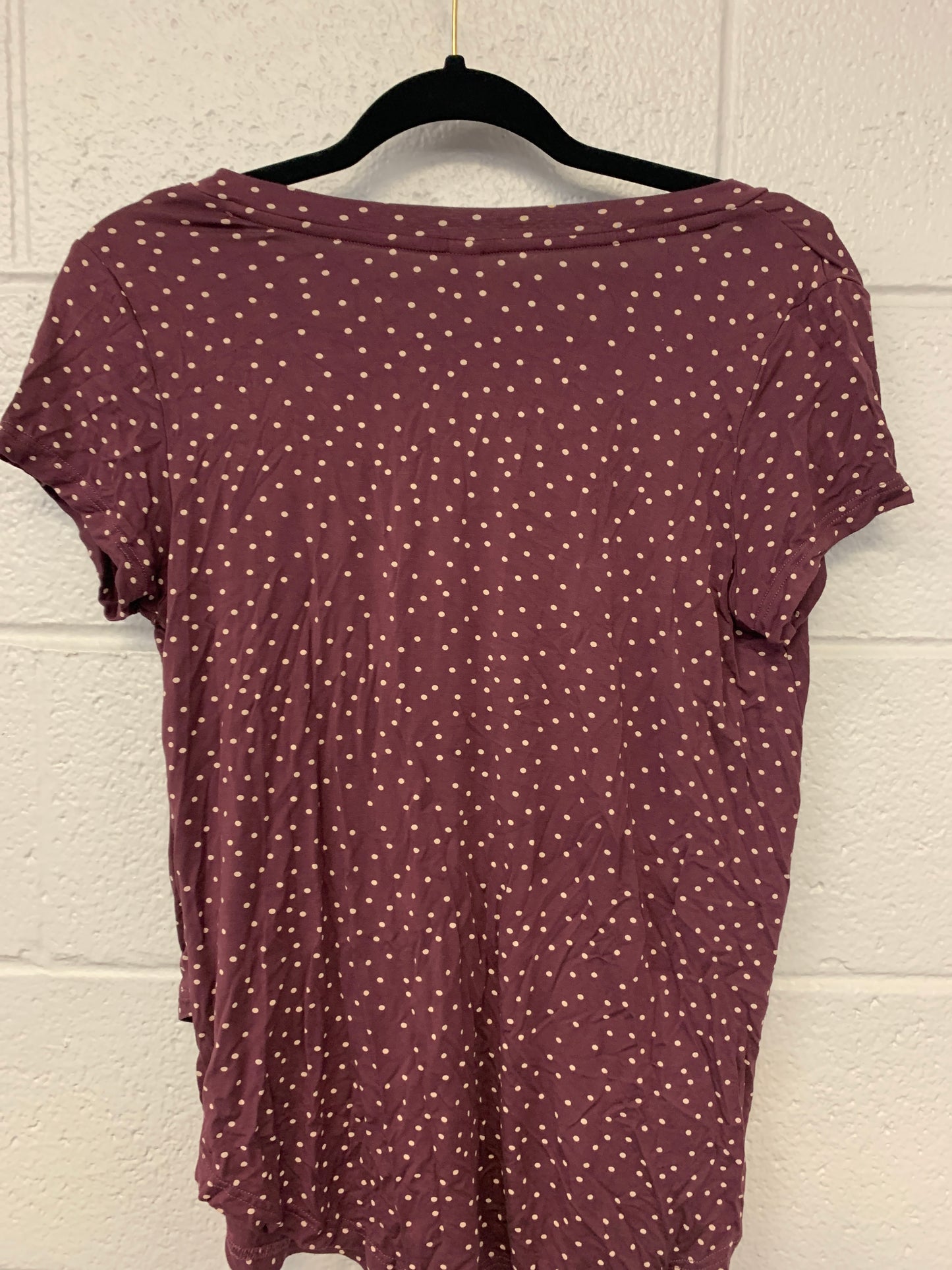 Outlet 7194 - V-Neck Boyfriend Nursing Tee - Wine Dots - Extra Small