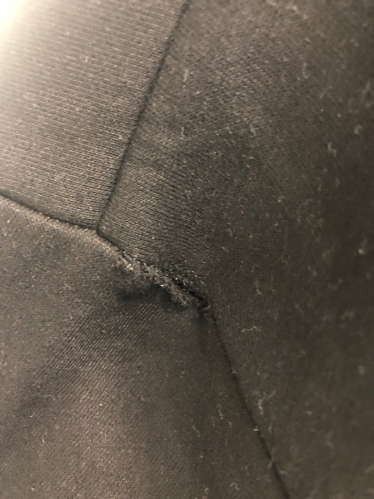 Outlet 7133 - Latched Mama 635 Snuggle-Up Nursing Pullover - Black - Extra Large