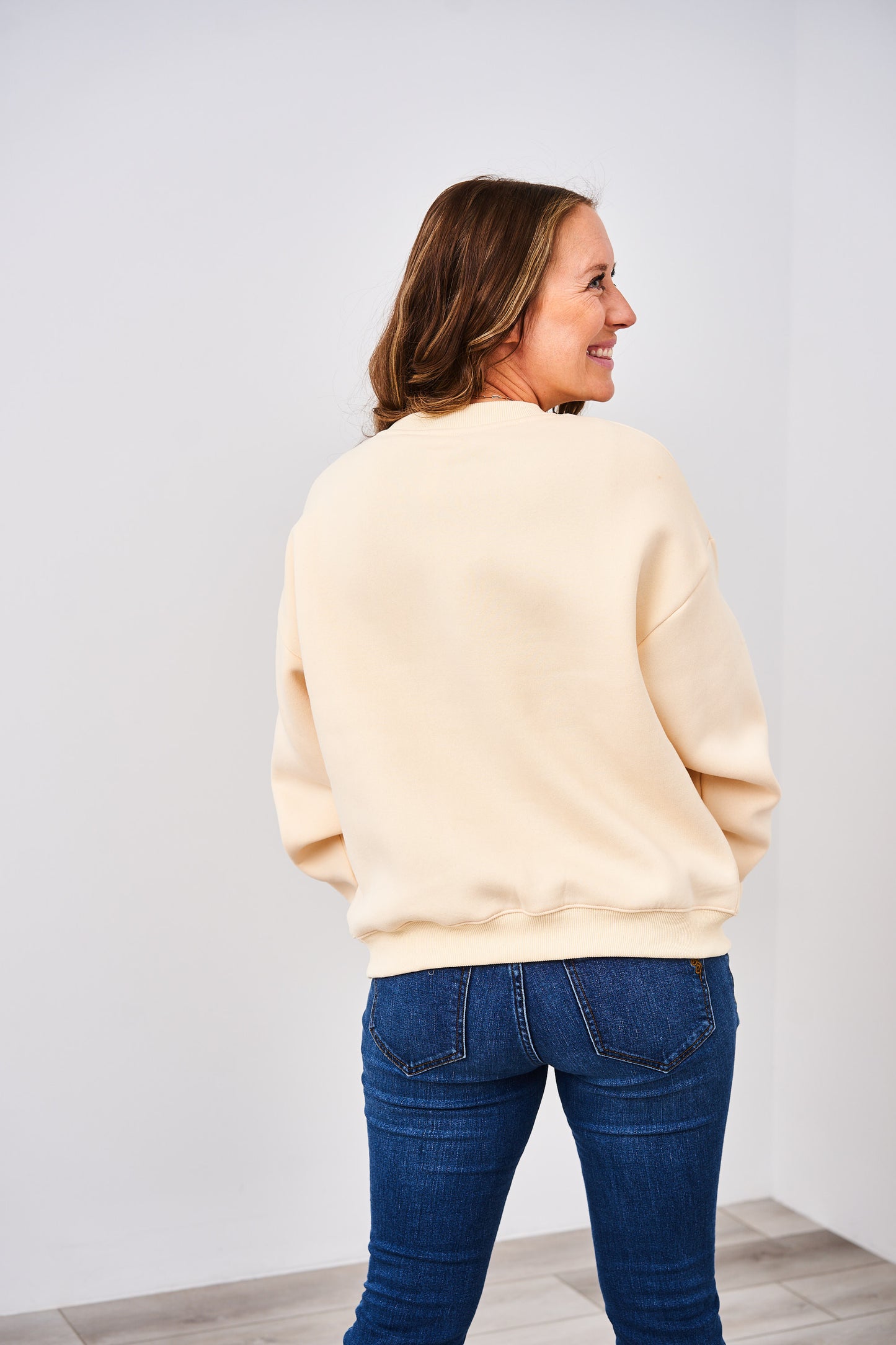 Latched Mama 635 Zip Nursing Crewneck