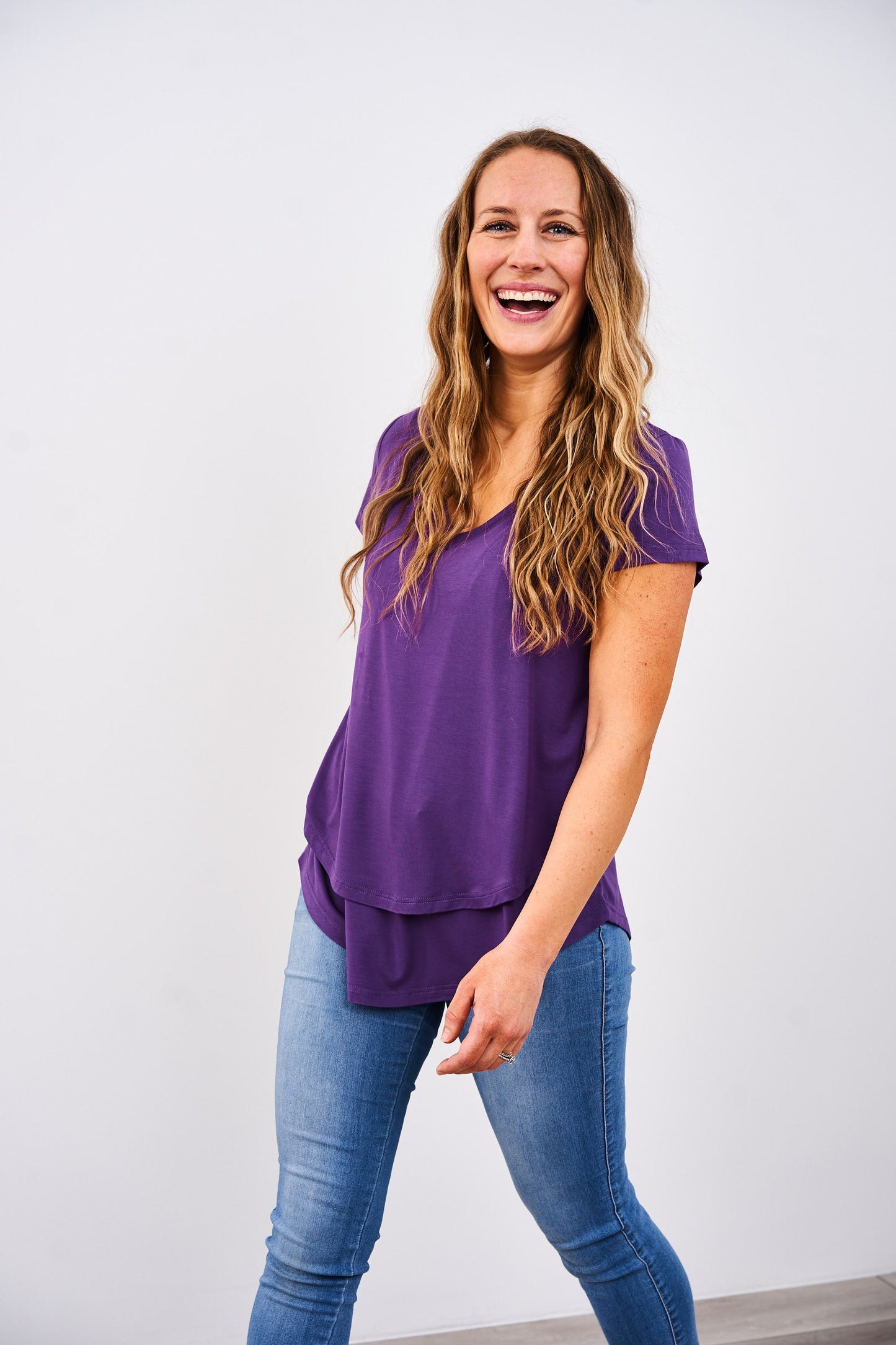V-Neck Boyfriend Nursing Tee