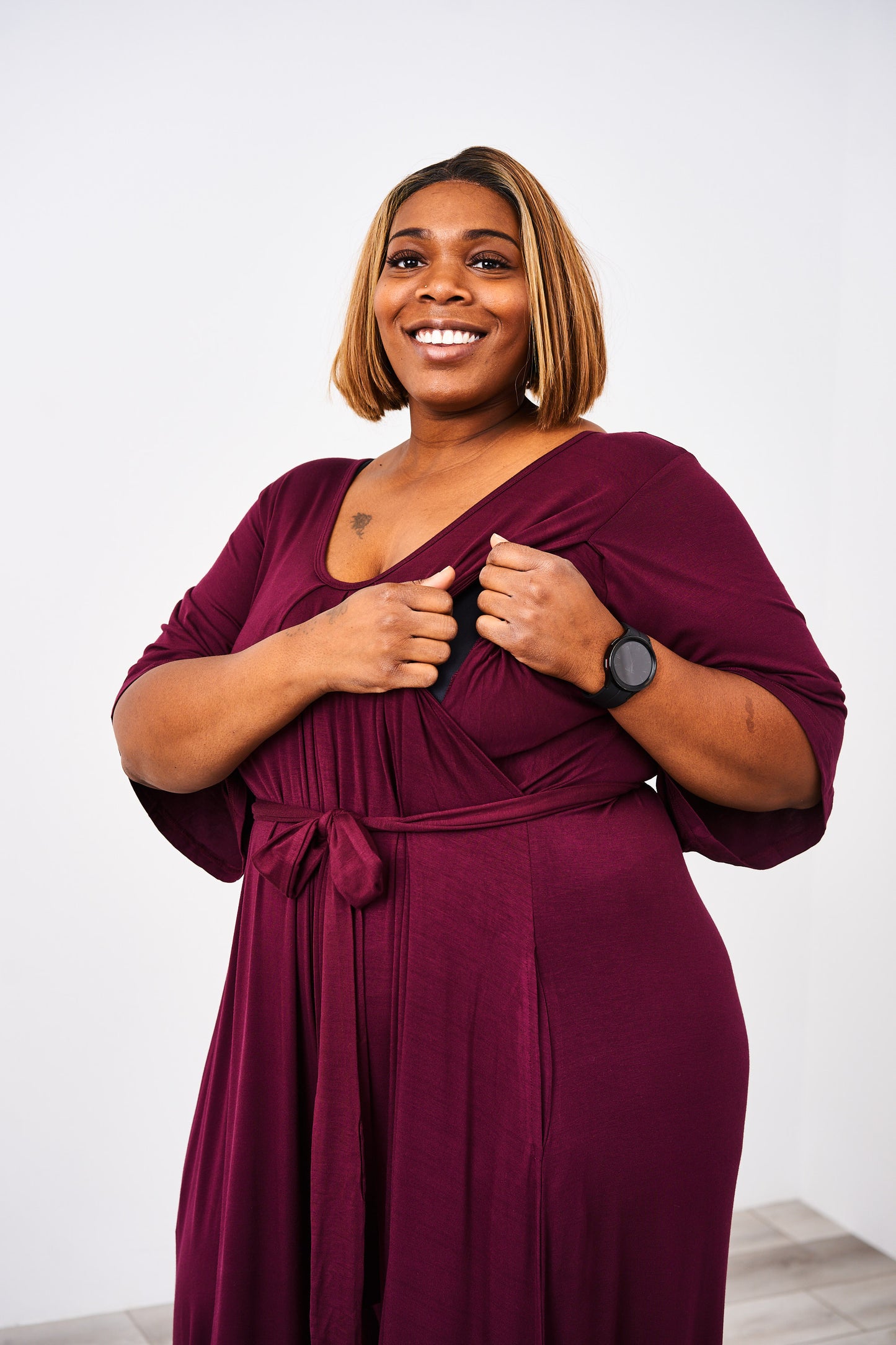 The Latched Mama Nursing Maxi Momper