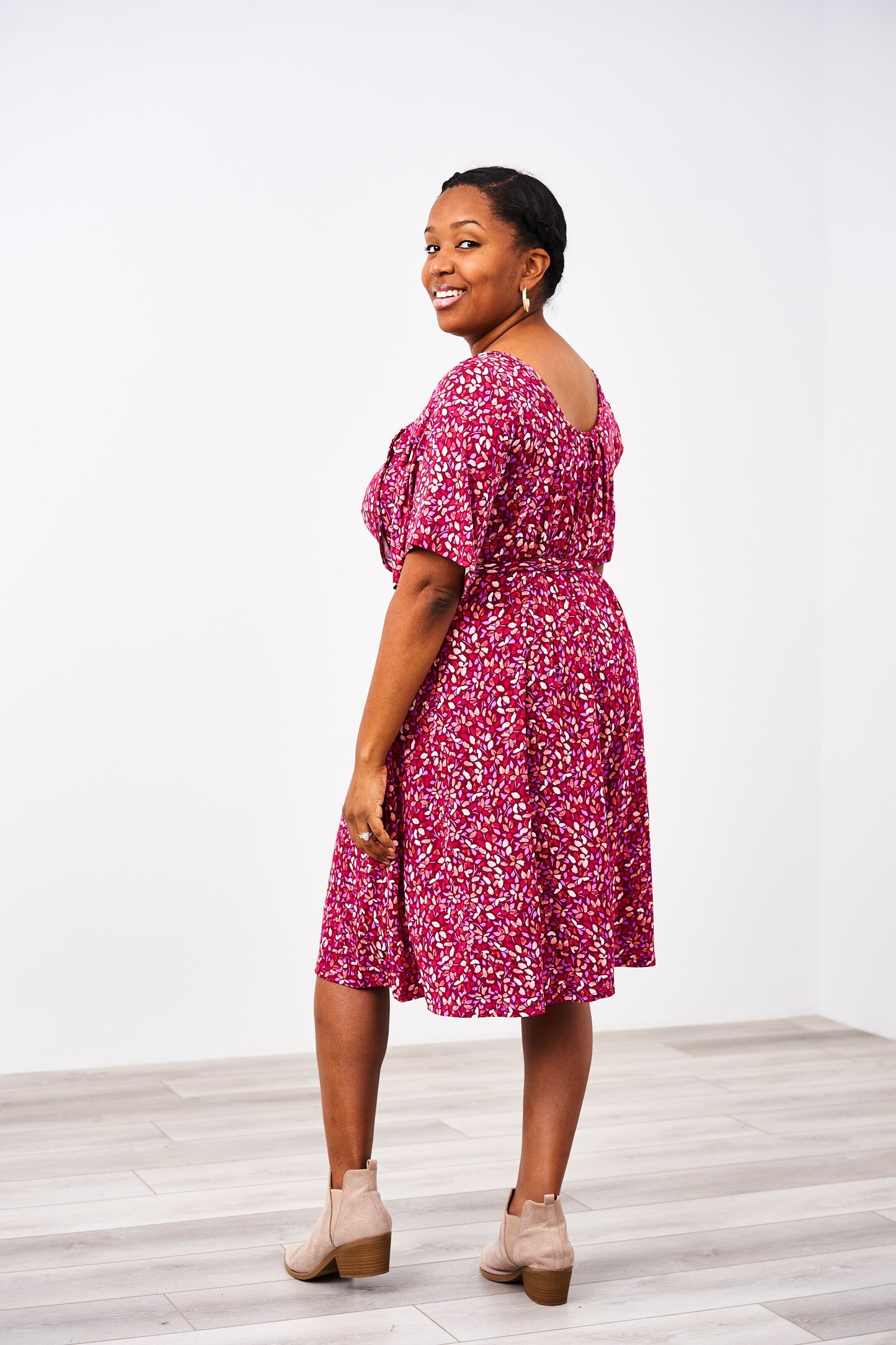 The Momper® Printed Flutter Sleeve Nursing Romper