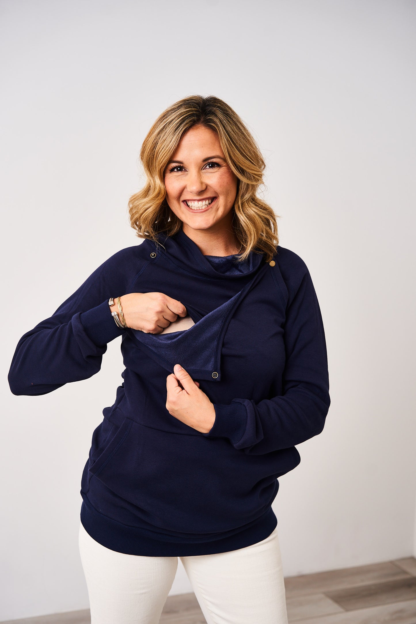 Latched Mama Harbor Snap Nursing Pullover