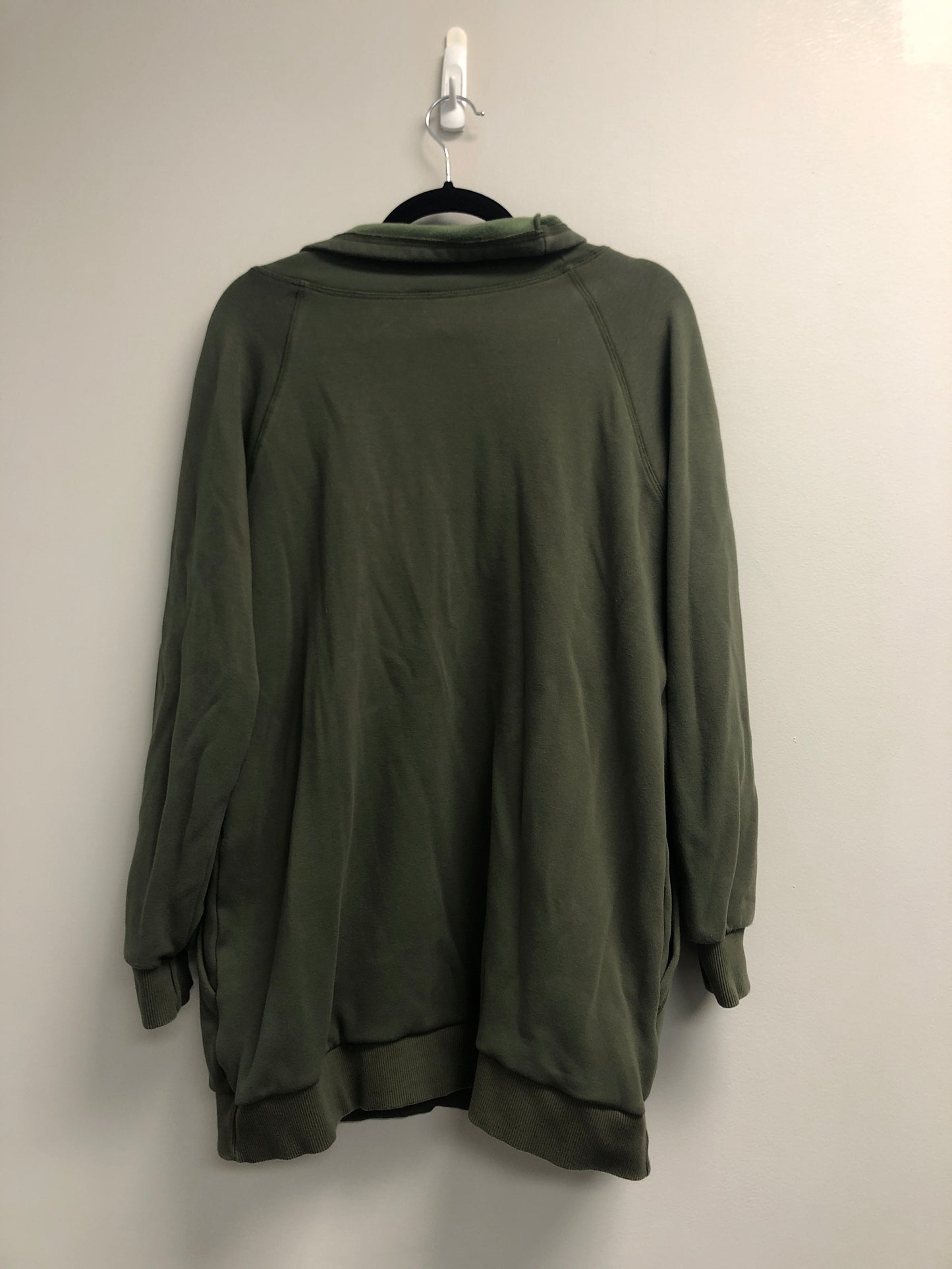 Outlet 7068 - Latched Mama Harbor Snap Nursing Pullover - Green - 1X