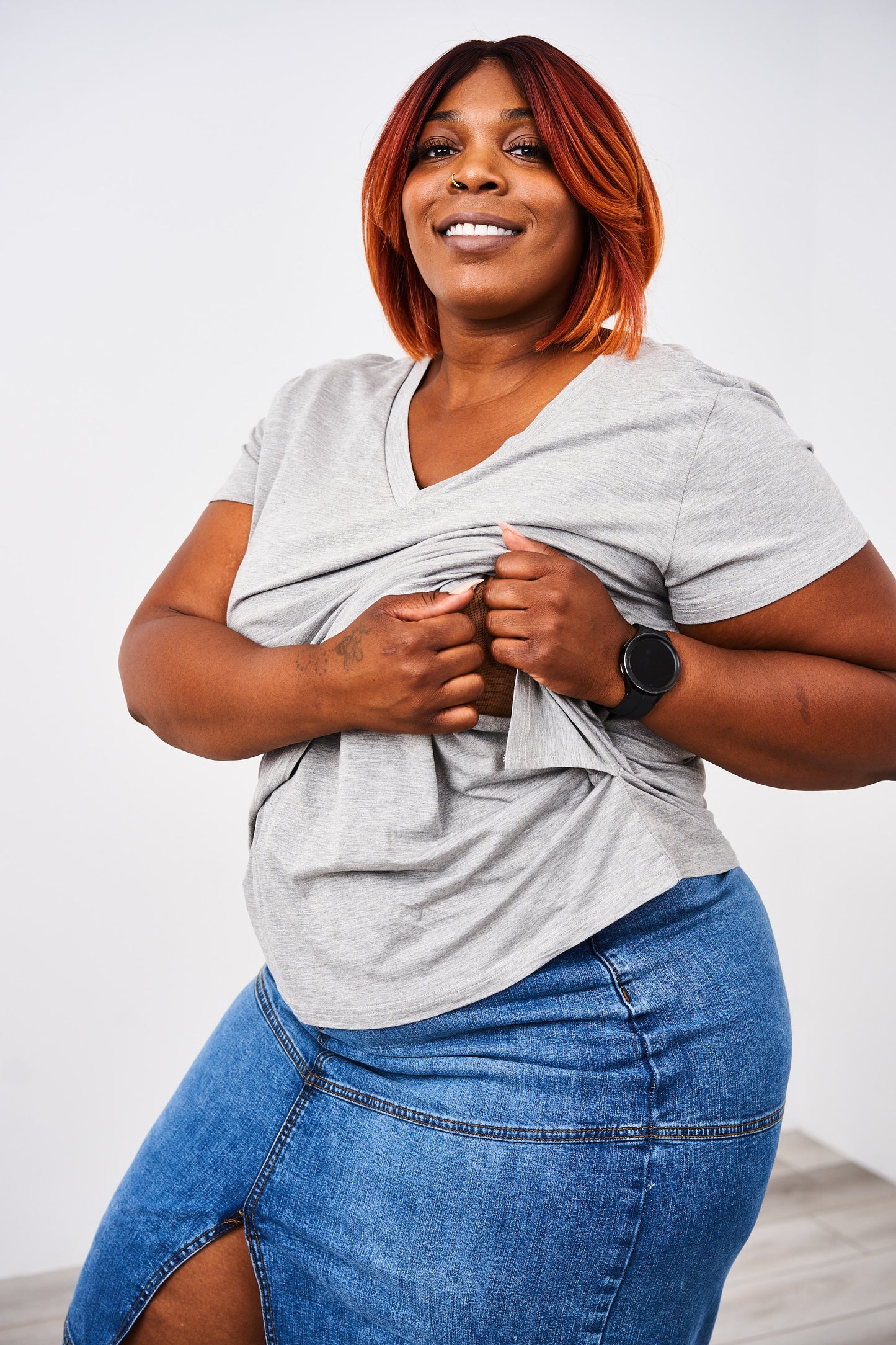 Latched Mama Go-To V-Neck Nursing Tee- Final Sale