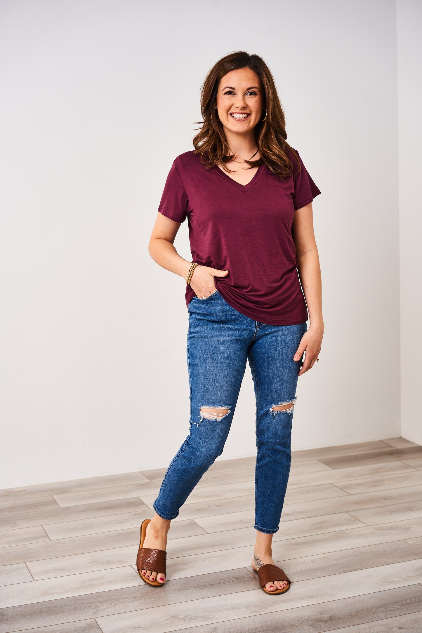 Latched Mama Go-To V-Neck Nursing Tee- Final Sale