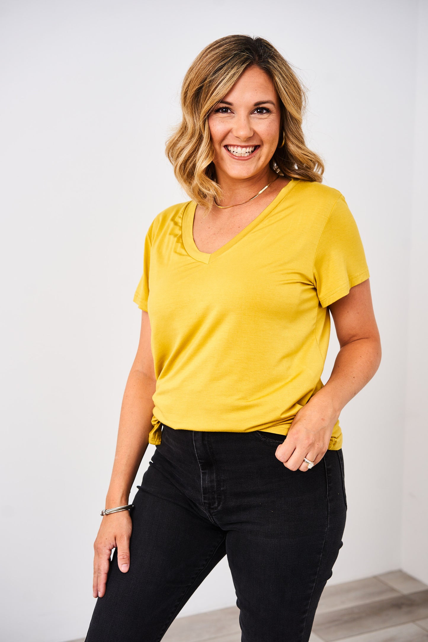 Latched Mama Go-To V-Neck Nursing Tee- Final Sale