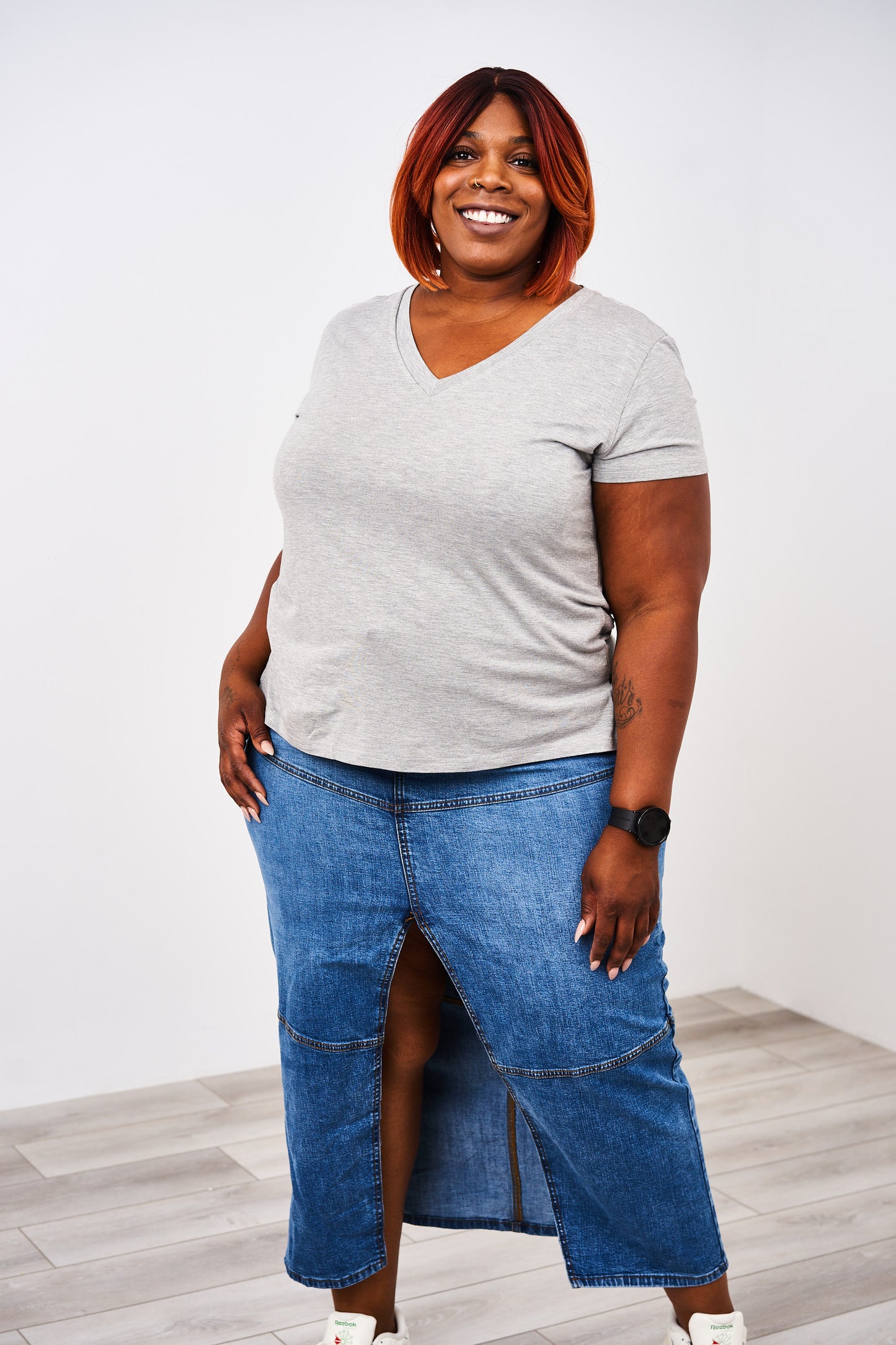 Latched Mama Go-To V-Neck Nursing Tee- Final Sale
