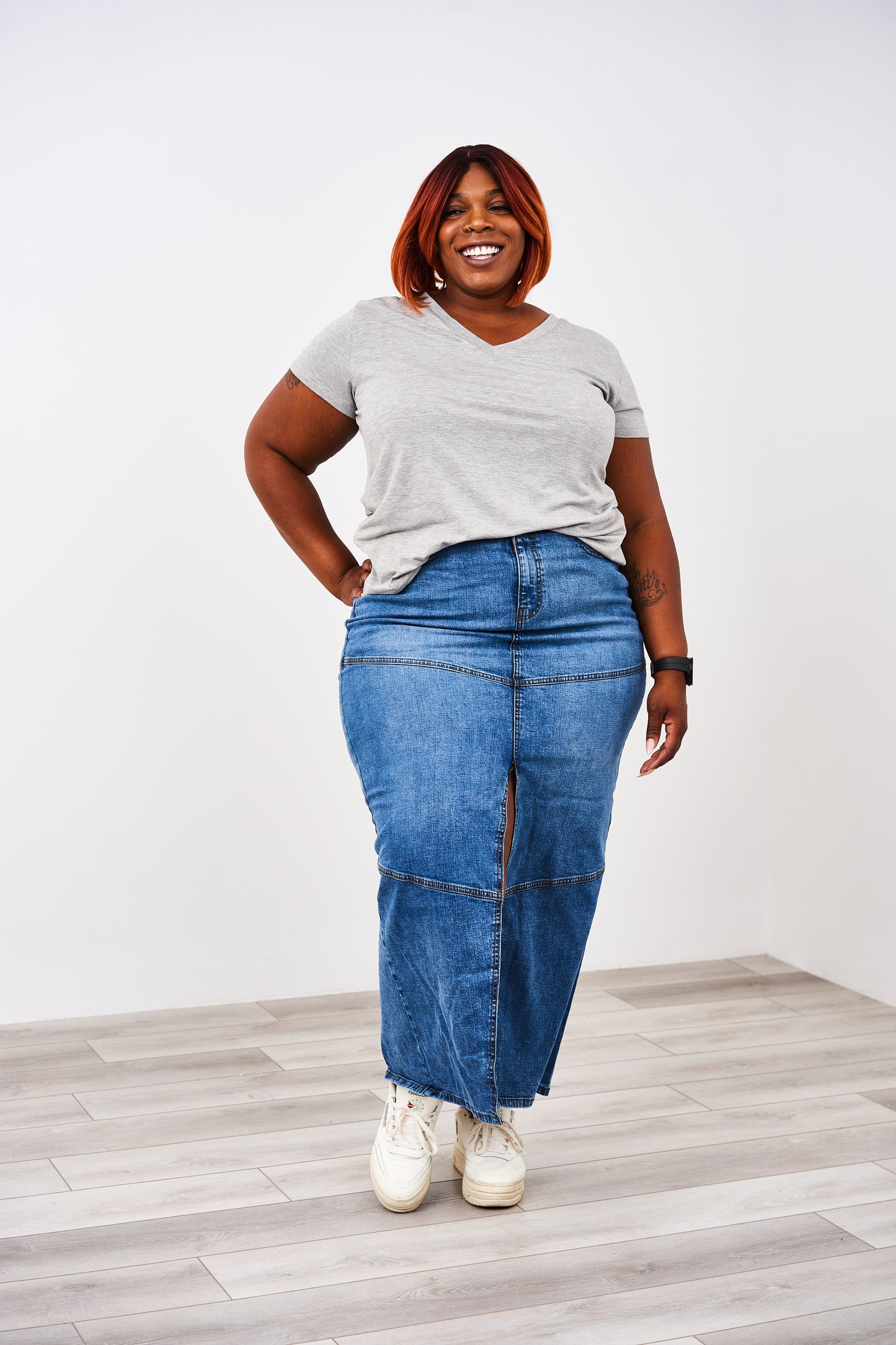 Latched Mama Go-To V-Neck Nursing Tee- Final Sale