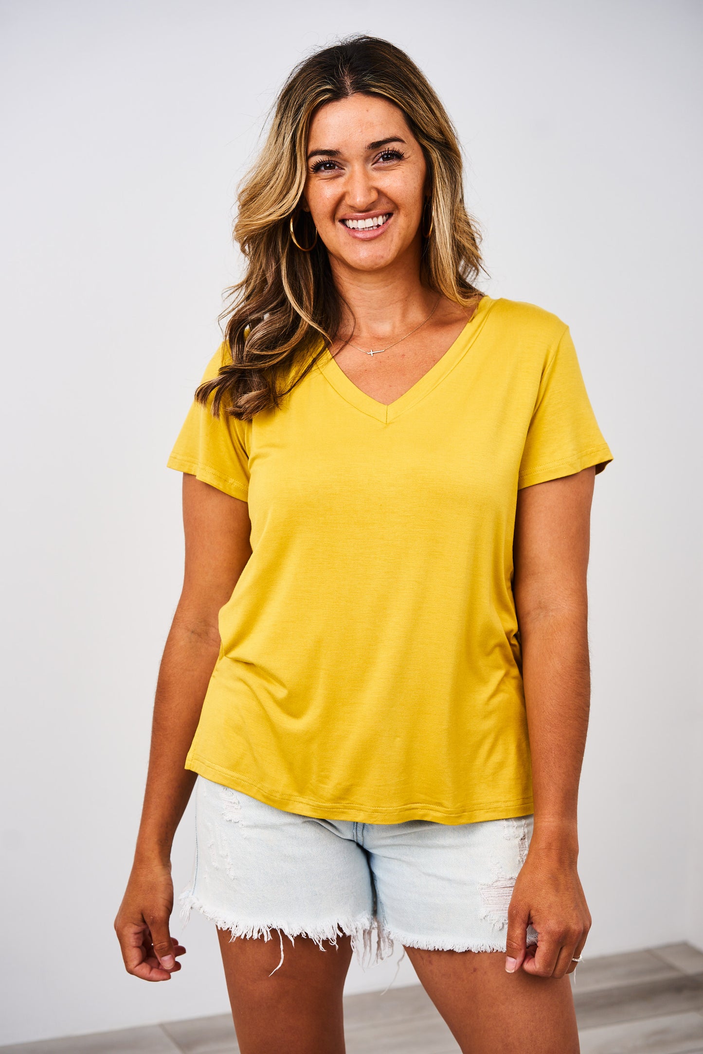 Latched Mama Go-To V-Neck Nursing Tee- Final Sale