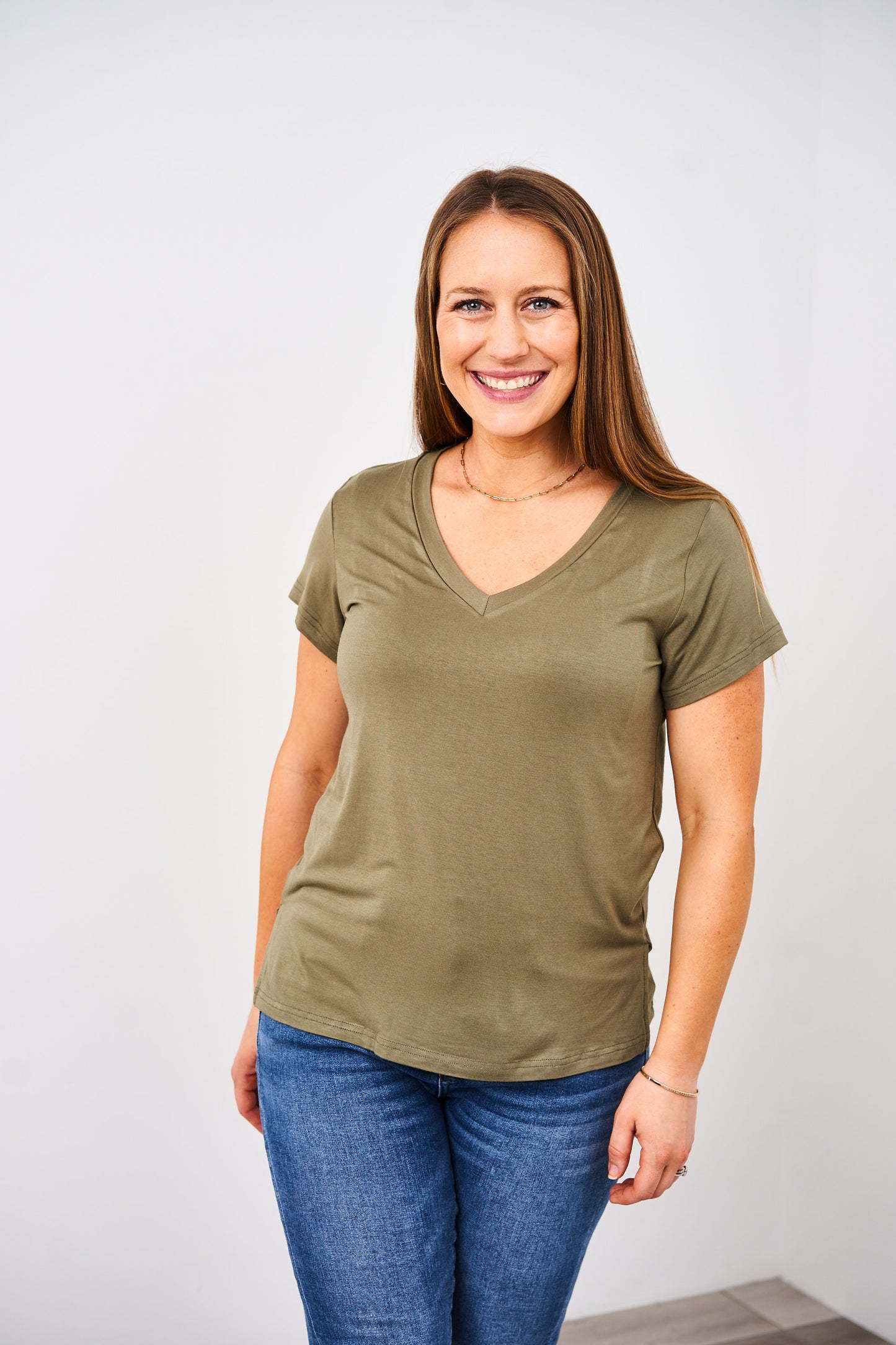 Latched Mama Go-To V-Neck Nursing Tee- Final Sale