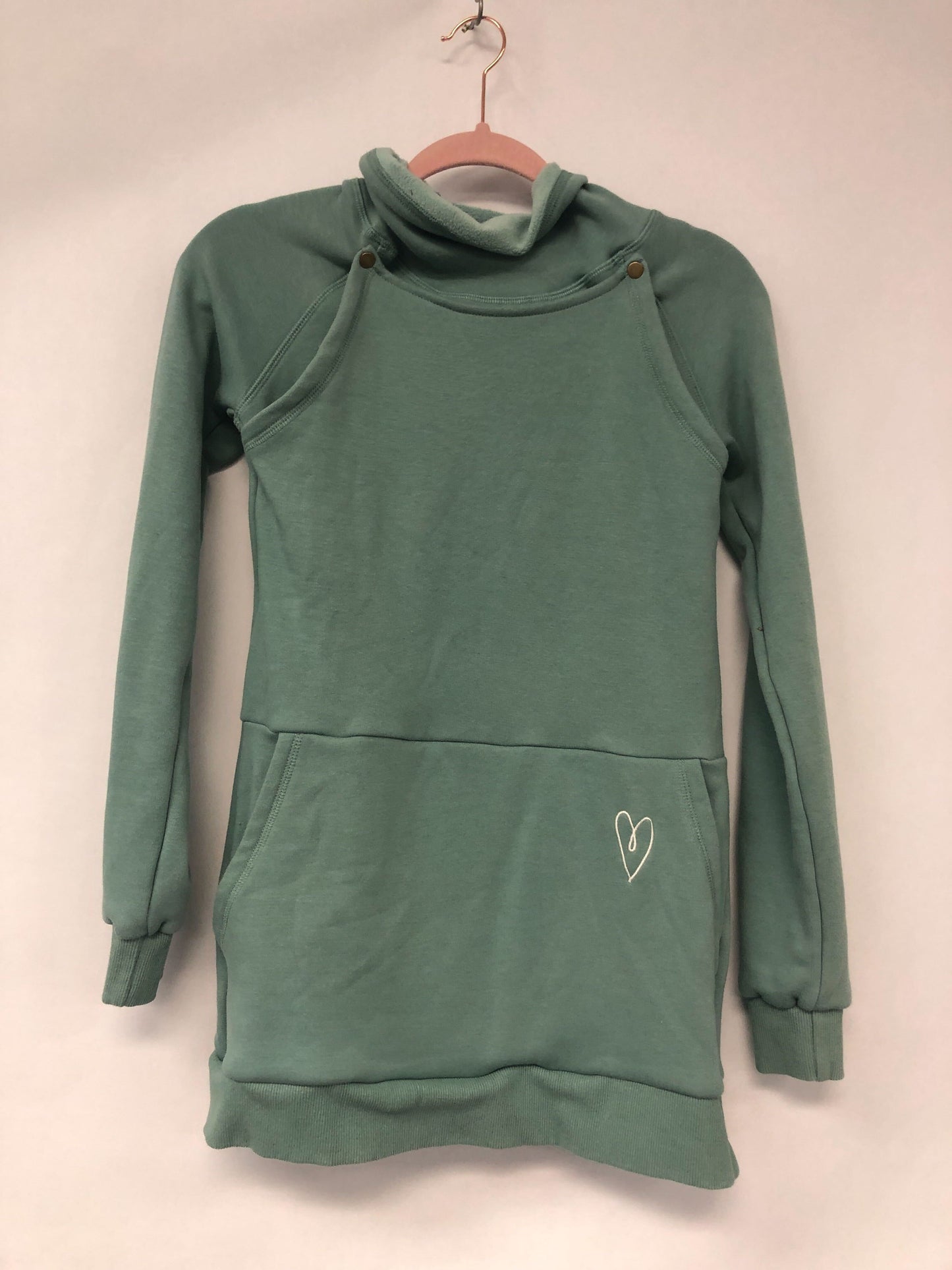 Outlet 6083 - Latched Mama Embroidered Harbor Snap Nursing Pullover - Seafoam - Extra Small