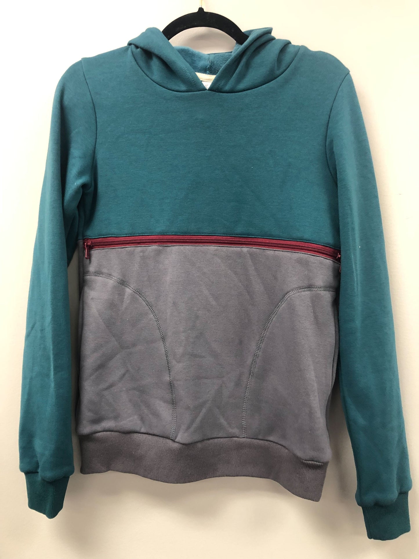 Outlet 5511 - Latched Mama Trailblazer Nursing Hoodie - Heather Grey/ Teal - Extra Extra Small