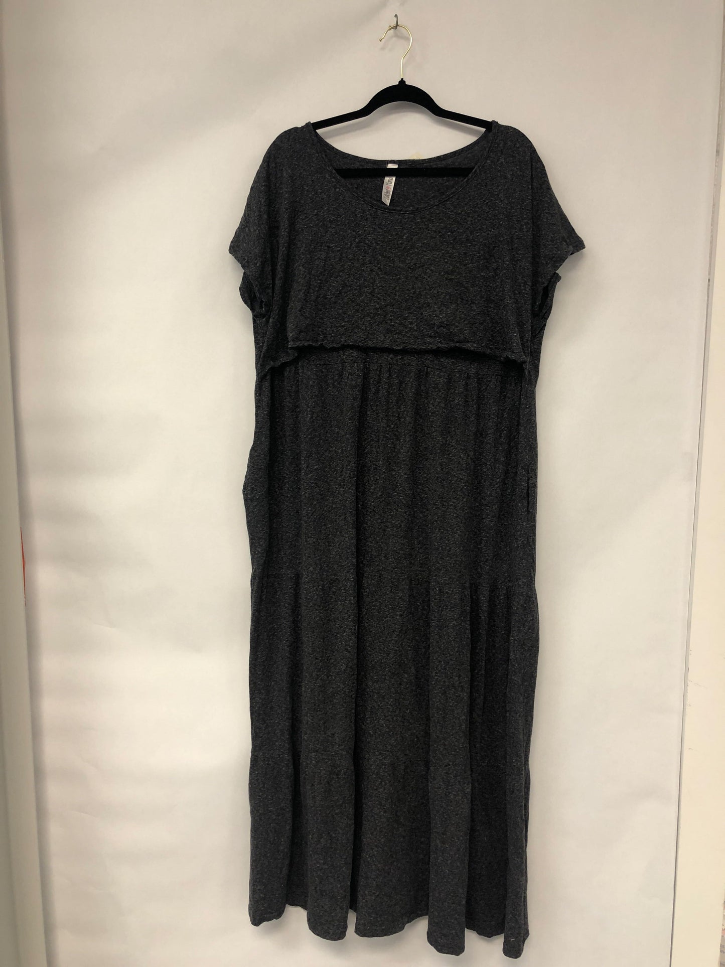 Outlet 6051 - Latched Mama Cotton Tiered T-Shirt Maxi Dress - Slate - 3X
