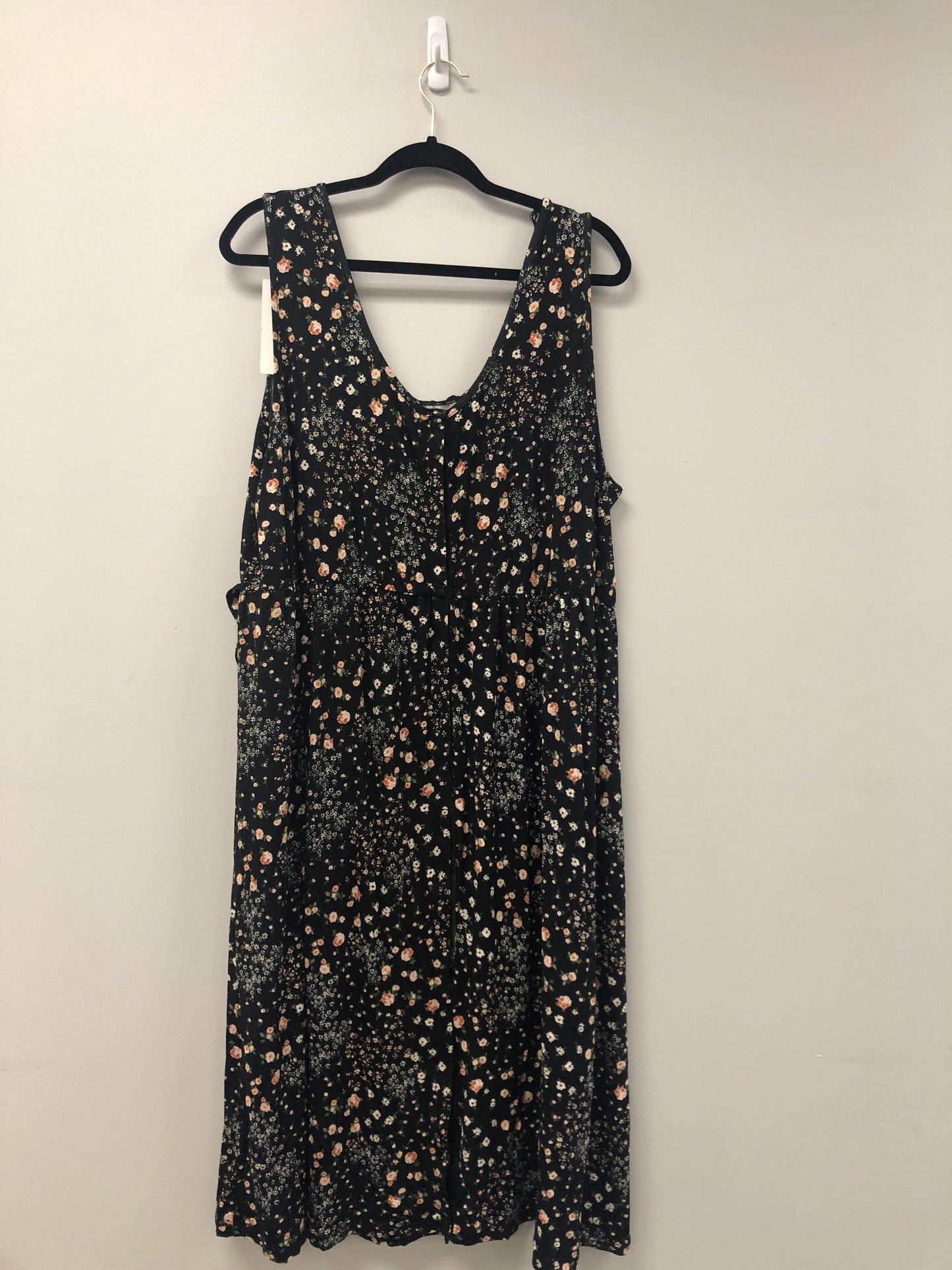 Outlet 5578 - Latched Mama Labor Dress 2.0 - Midnight Blooms - 3X
