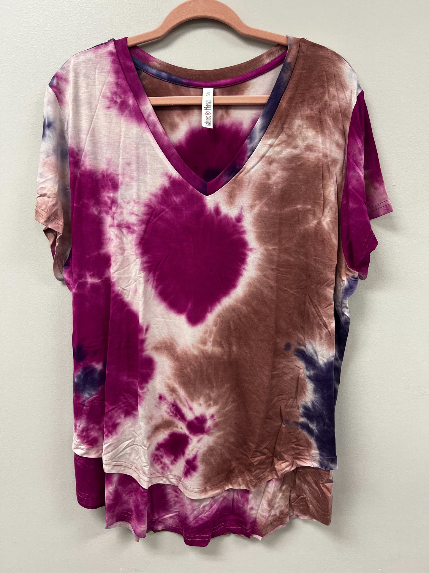 Outlet 5701 - Printed V-Neck Boyfriend Nursing Tee - Blue/Brown/Pink Tie Dye - 2X