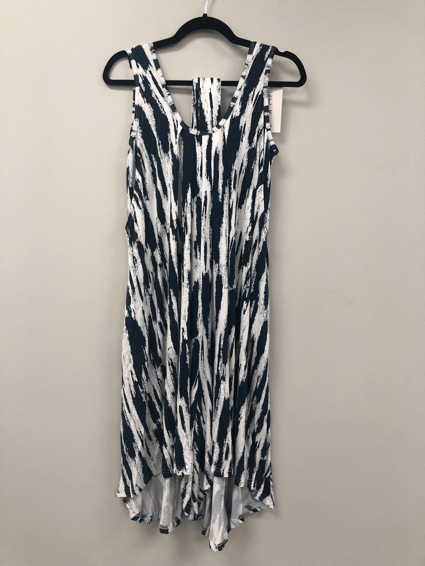 Outlet 5660 - Latched Mama Printed Nursing Romper - Alpenglow - Petite
