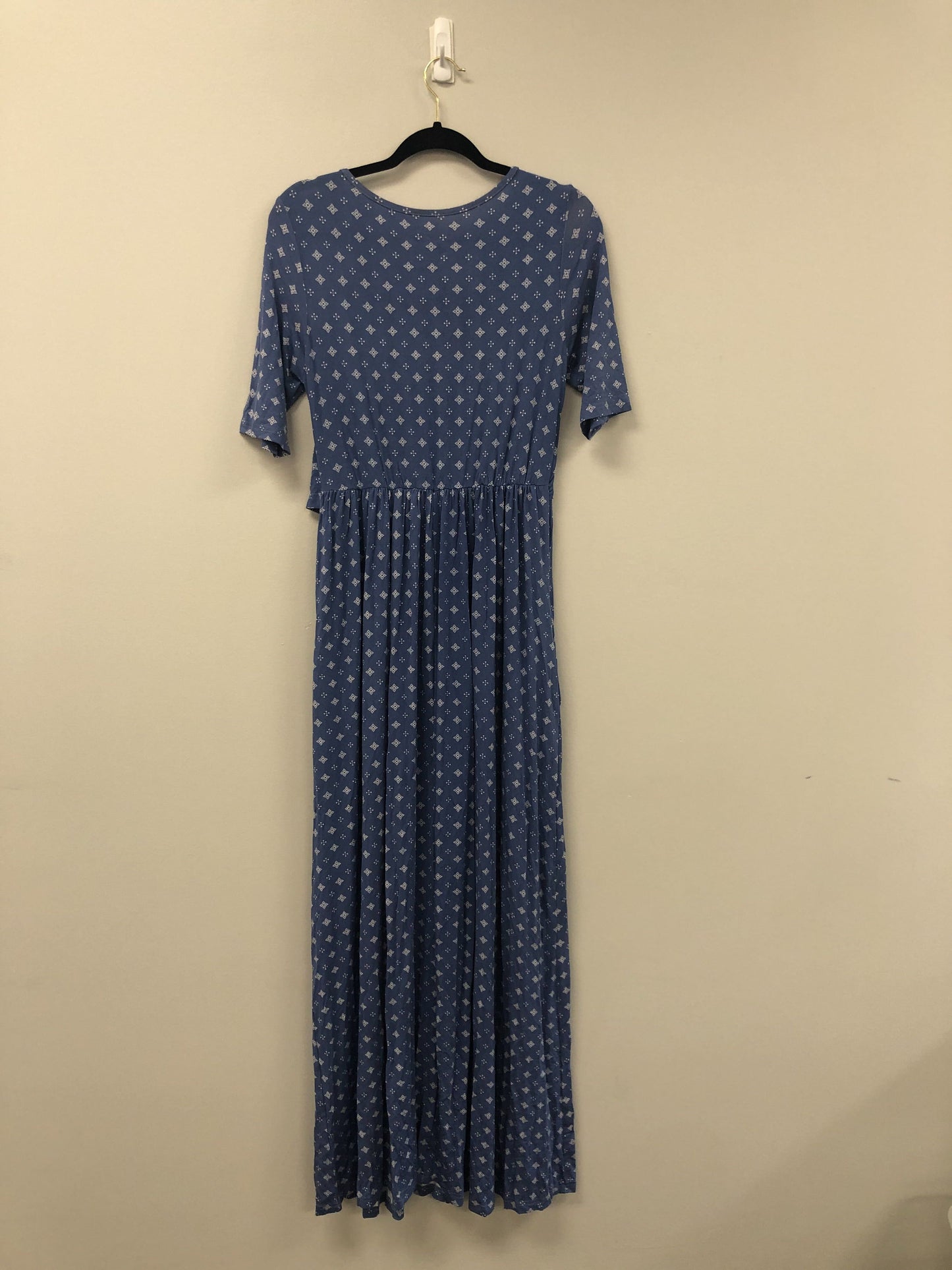 Outlet 5890 - Latched Mama Front Knot Nursing Maxi Dress - Mediterranean Motif - Medium