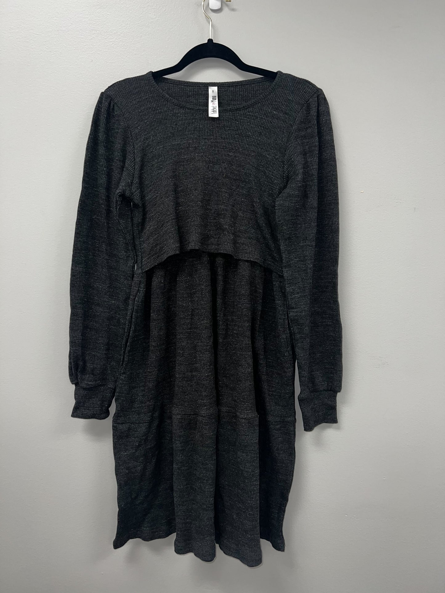 Outlet 5687 - Latched Mama Waffle Knit Nursing Dress - Charcoal - Medium