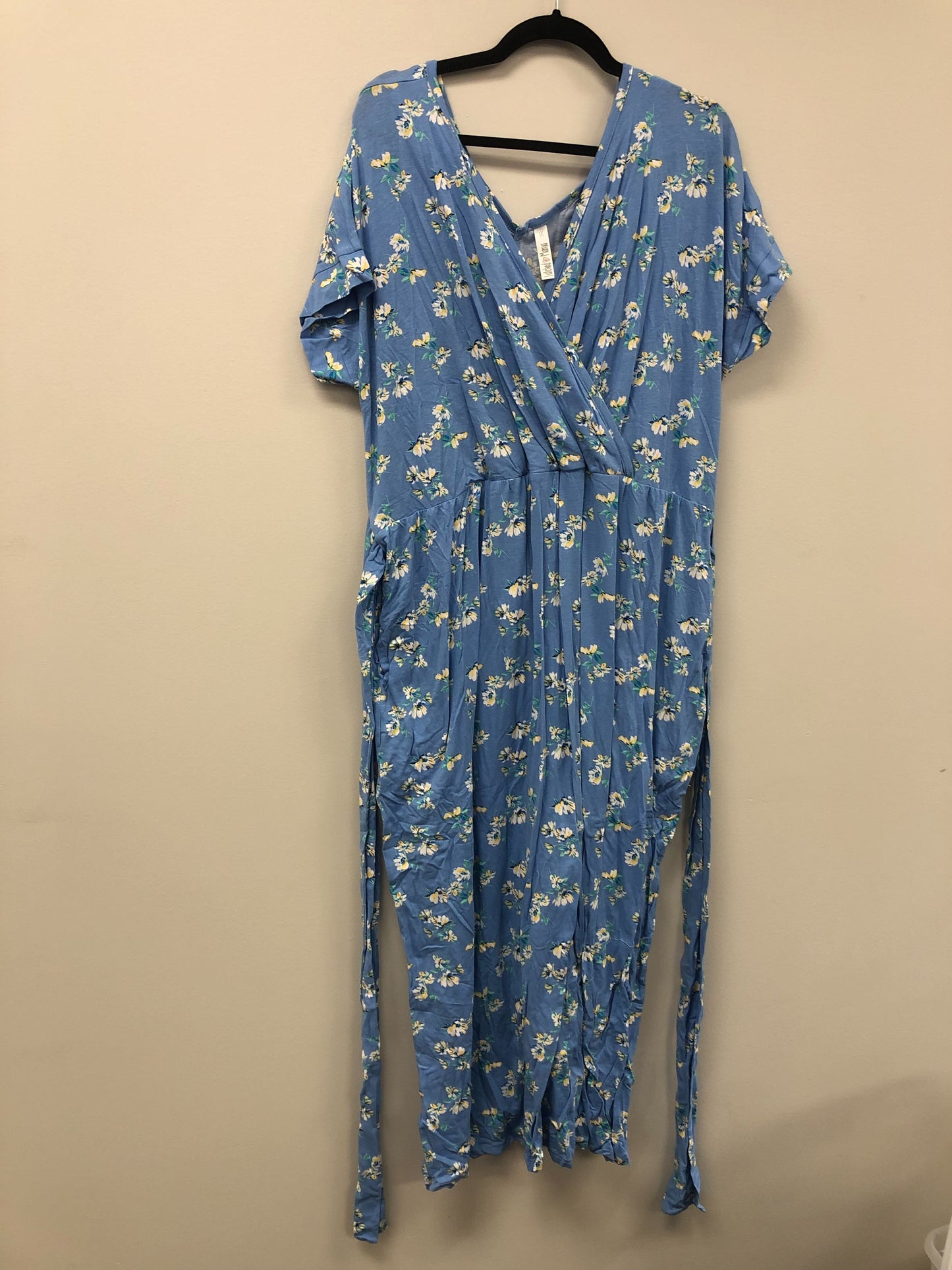 Outlet 5938 - Latched Mama V-Neck Nursing Jumpsuit - Creekside Floral - 3X