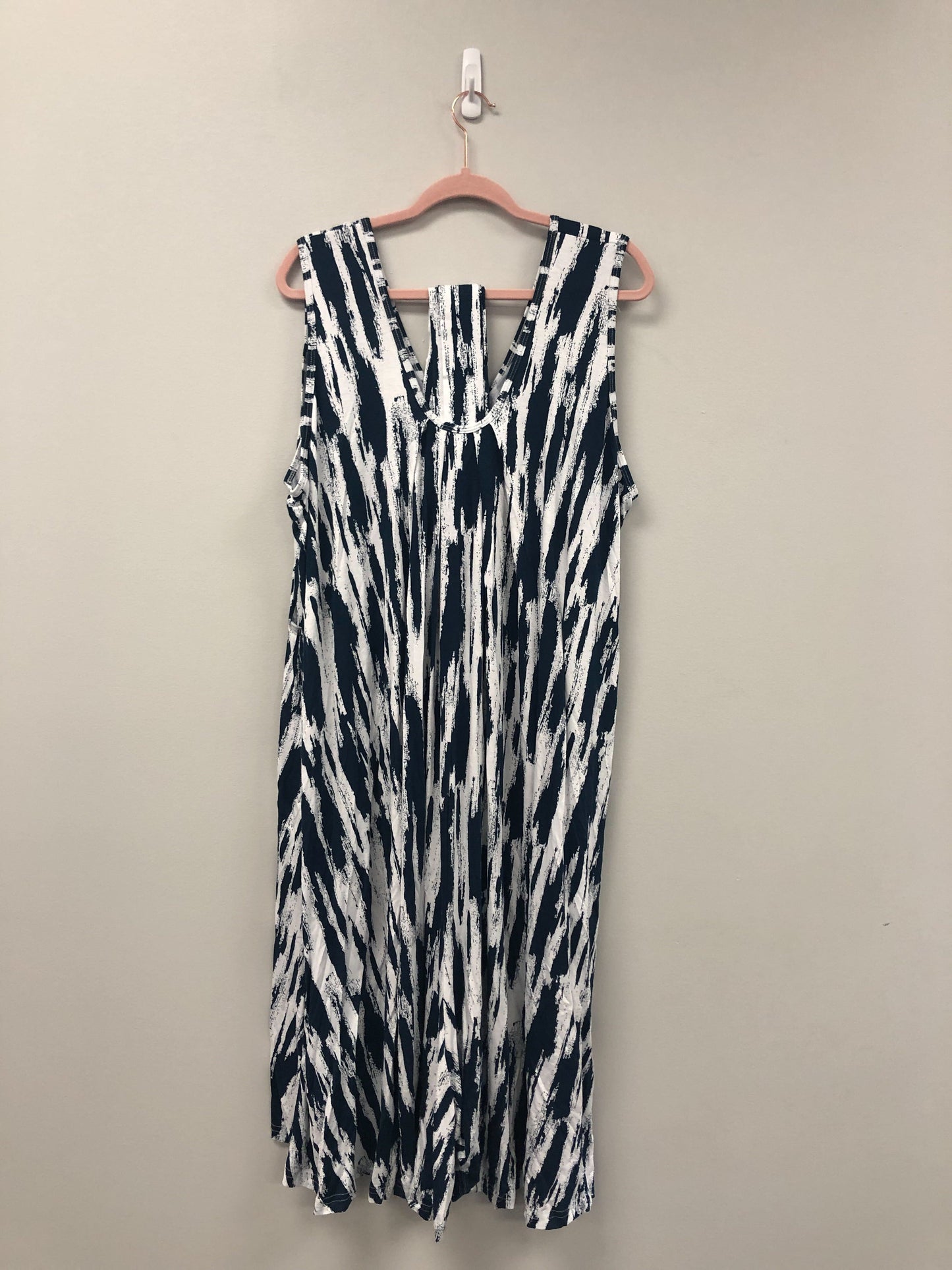 Outlet 5864 - Latched Mama Printed Nursing Romper - Alpenglow - Plus