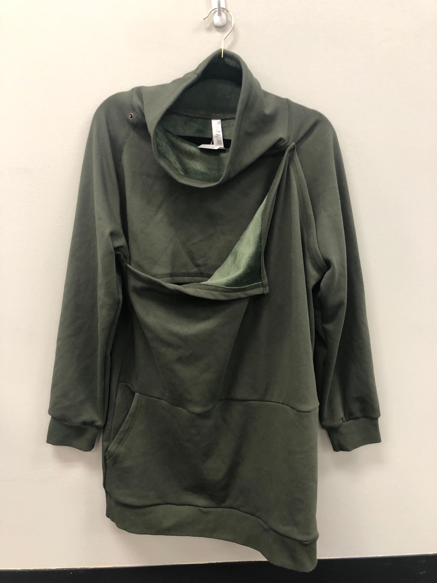 Outlet 5731 - Latched Mama Harbor Snap Nursing Pullover - Green - 2X