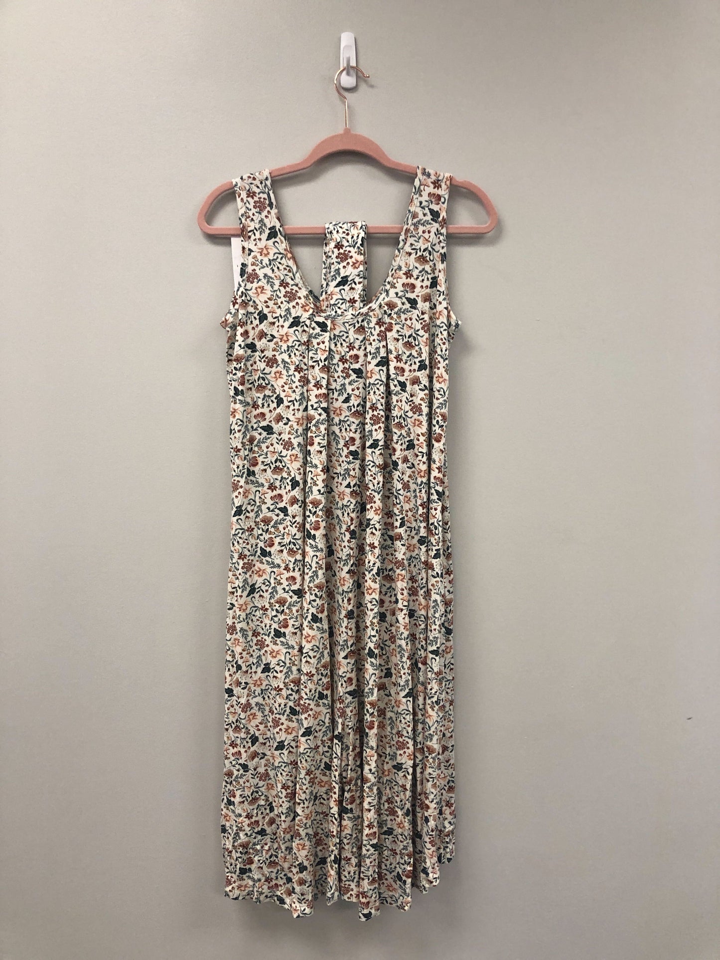 Outlet 5873 - Latched Mama Printed Nursing Romper - Wonderland Floral - Petite