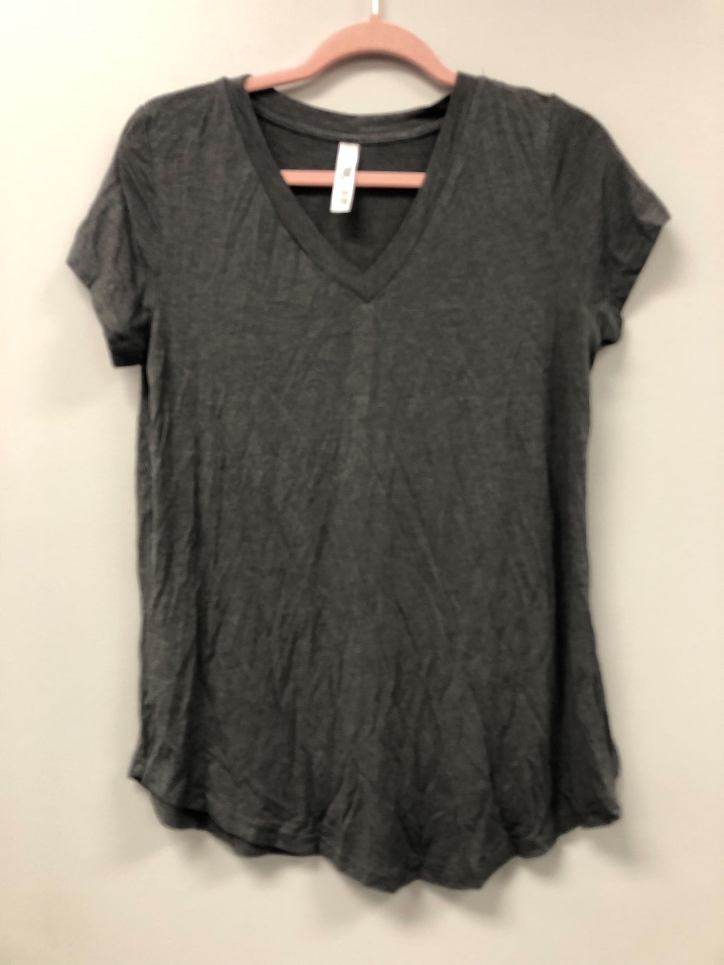 Outlet 5955 - Latched Mama Favorite Non-Nursing Tee - Charcoal - Small