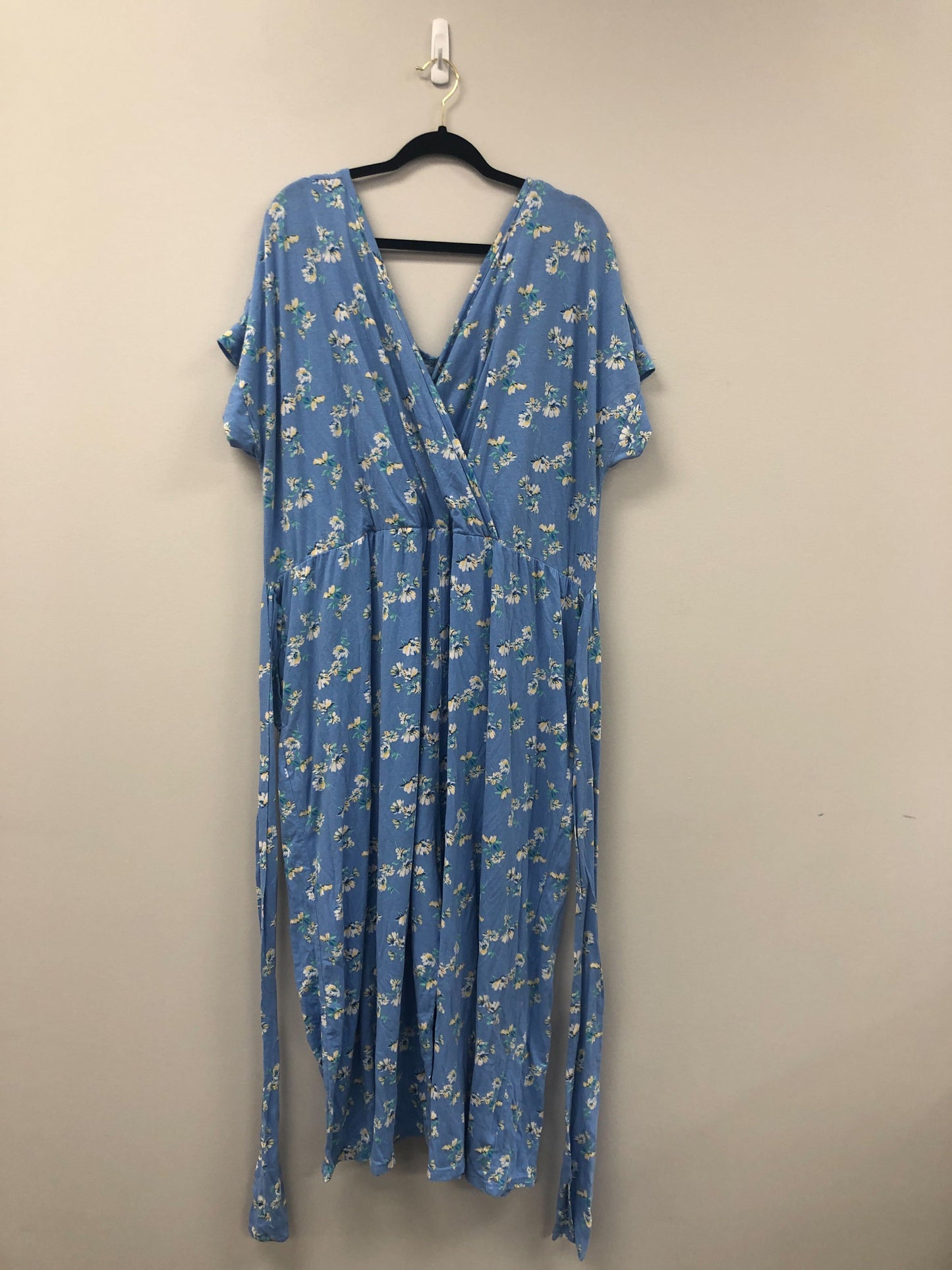 Outlet 5495 - Latched Mama V-Neck Nursing Jumpsuit - Creekside Floral - 4X