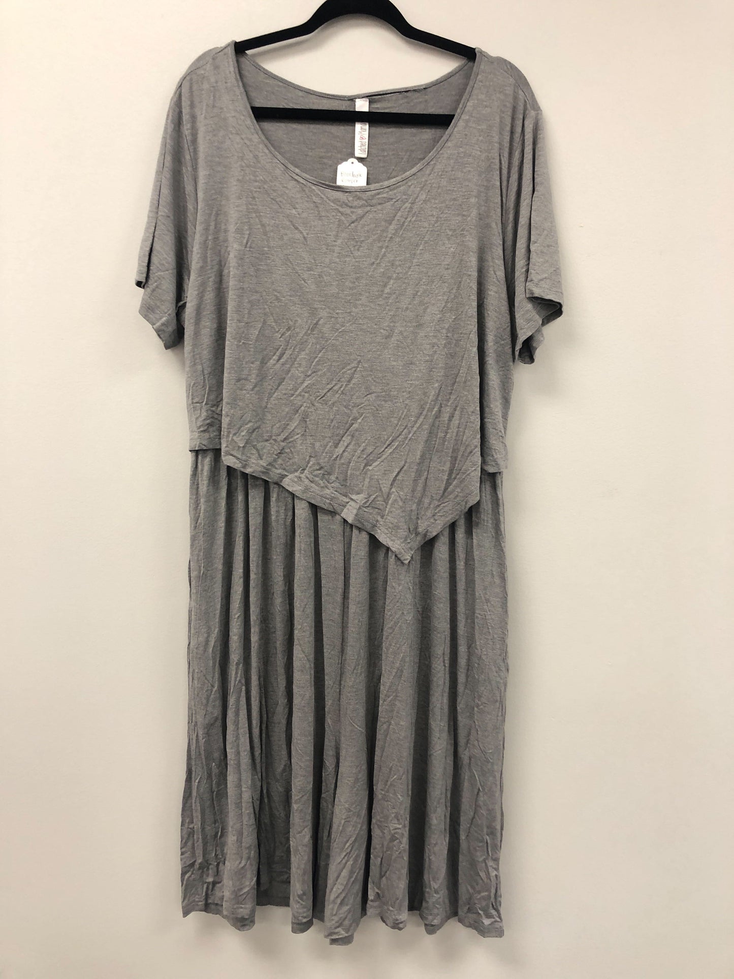 Outlet 5848 - Latched Mama Boardwalk Nursing Romper - Light Grey - 2X