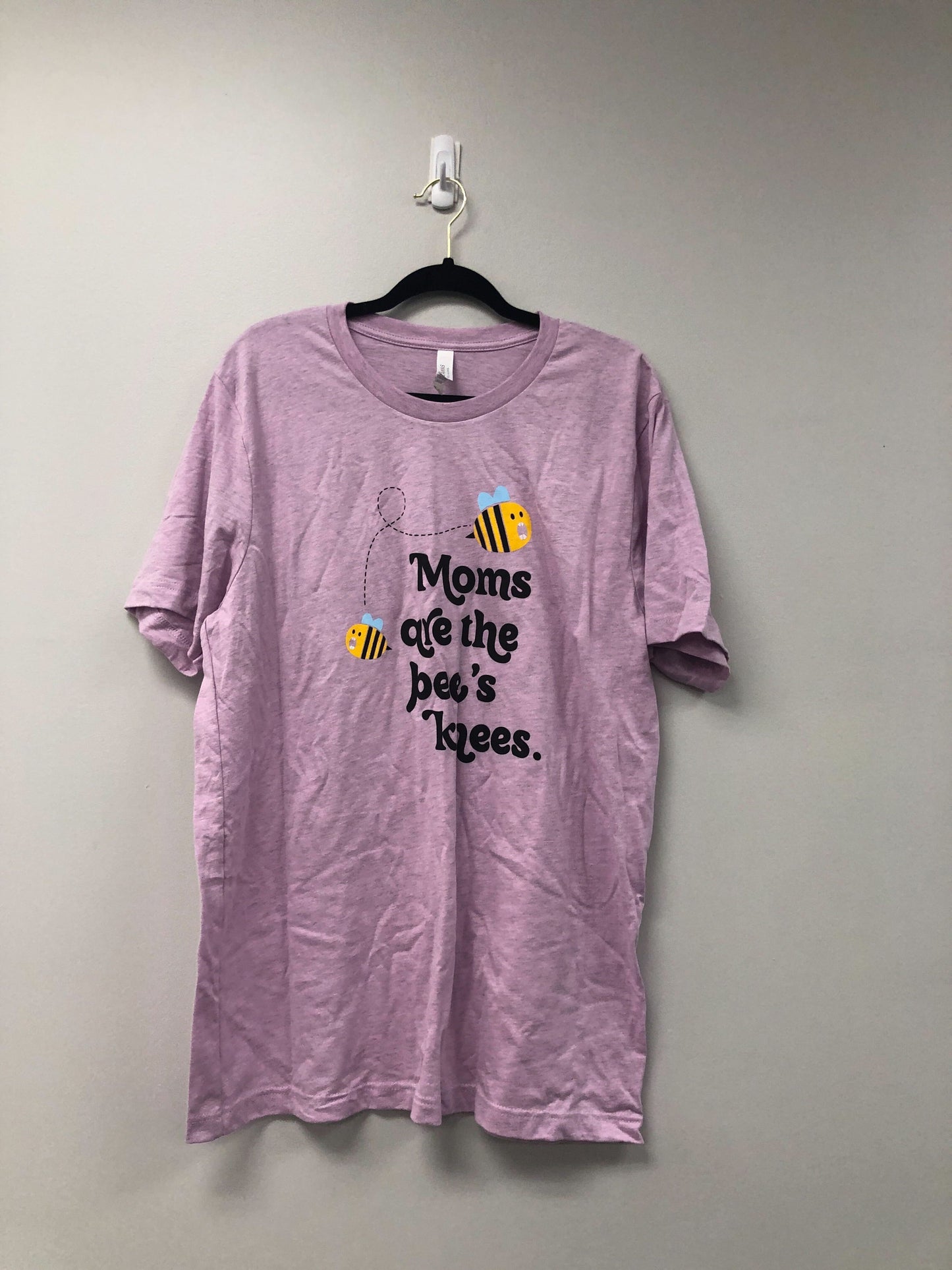 Outlet 5985 - Latched Mama Favorite Non-Nursing Tee - Pink - Extra Large