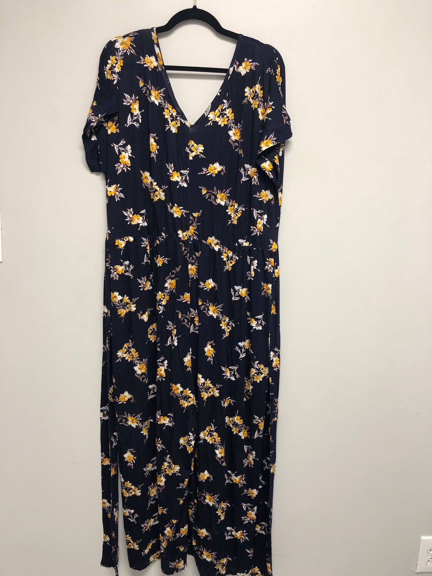 Outlet 6410 - Latched Mama V-Neck Nursing Jumpsuit - Canary Blooms - 2X