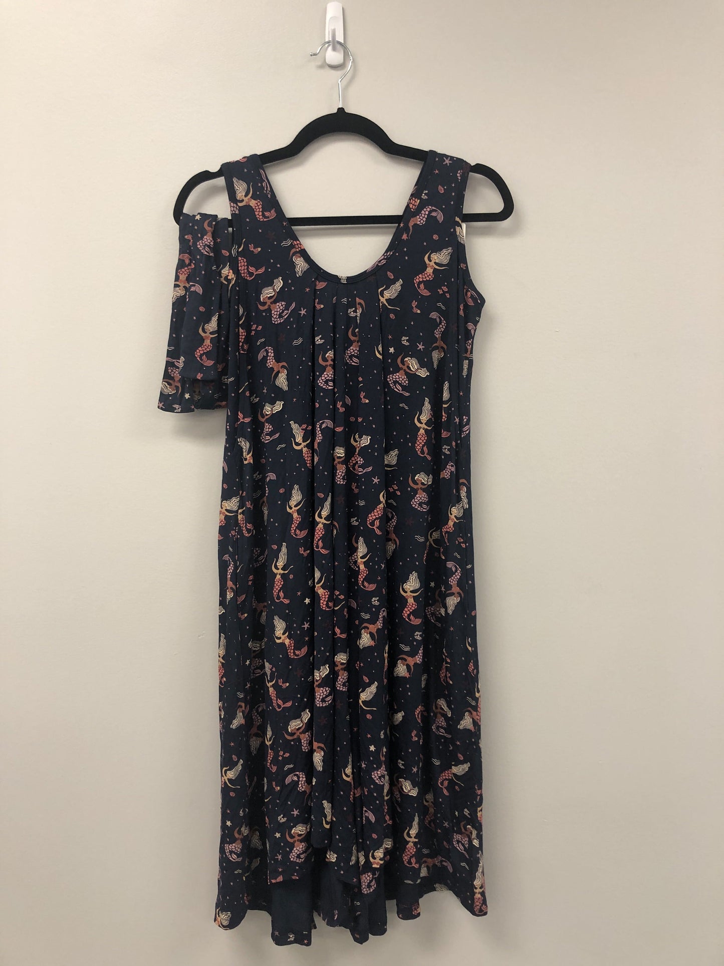 Outlet 5554 - Latched Mama Printed Nursing Romper - Mermaids - Petite