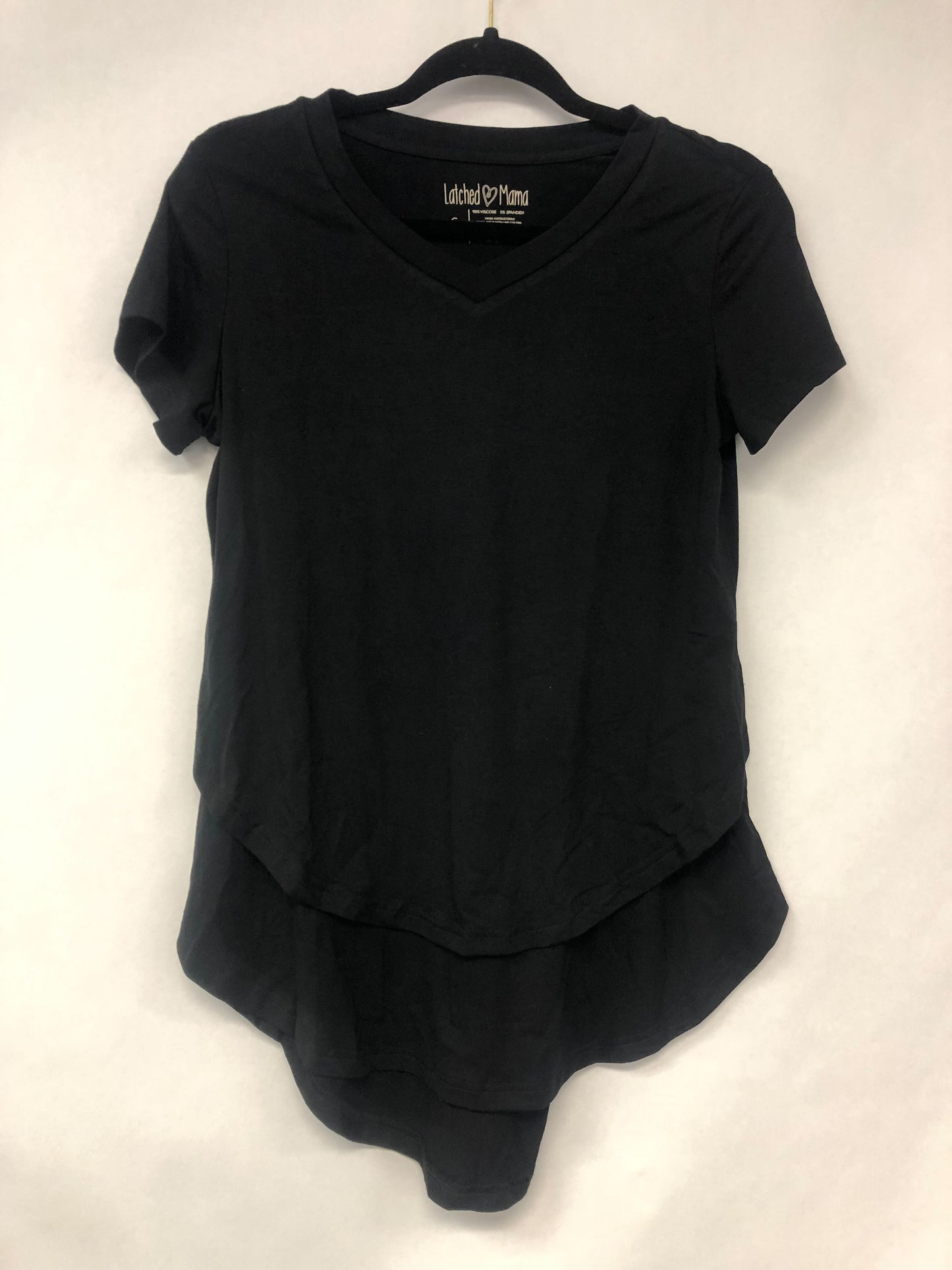Outlet 6176 - Latched Mama V-Neck Nursing Tee 2.0 - Black - Small