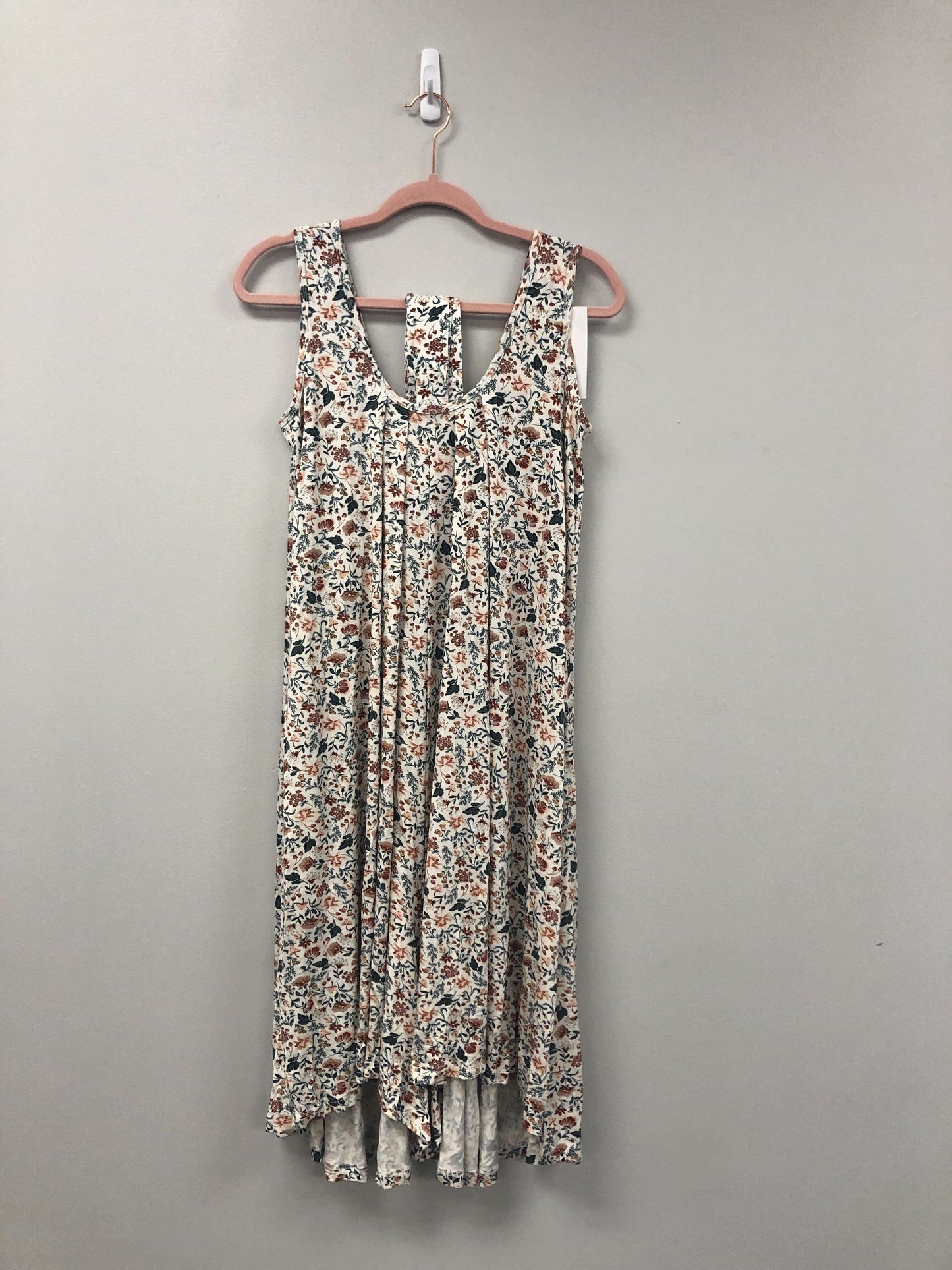 Outlet 5873 - Latched Mama Printed Nursing Romper - Wonderland Floral - Petite
