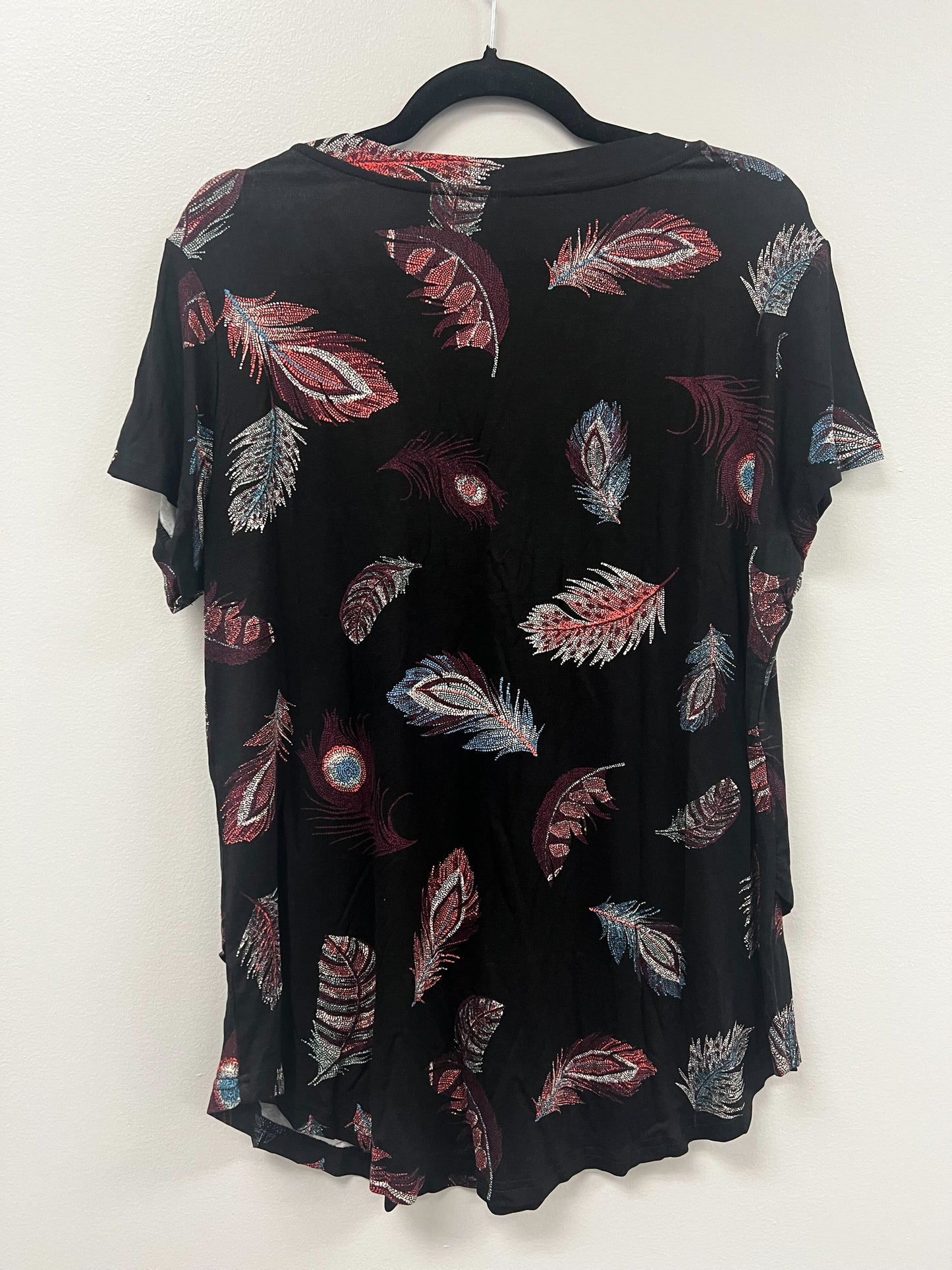 Outlet 5721 - Printed V-Neck Boyfriend Nursing Tee - Onyx Plumes - Extra Large