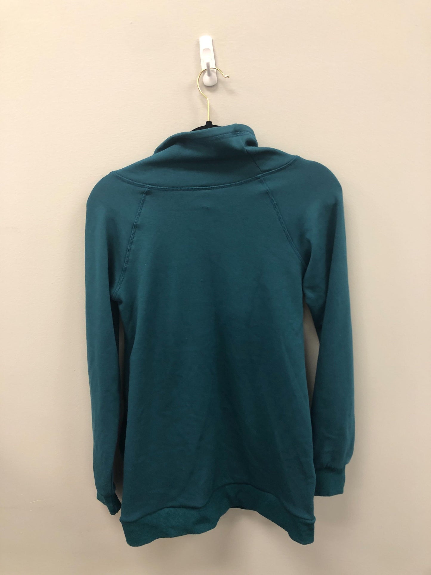 Outlet 5747 - Latched Mama Harbor Snap Nursing Pullover - Peacock - Small