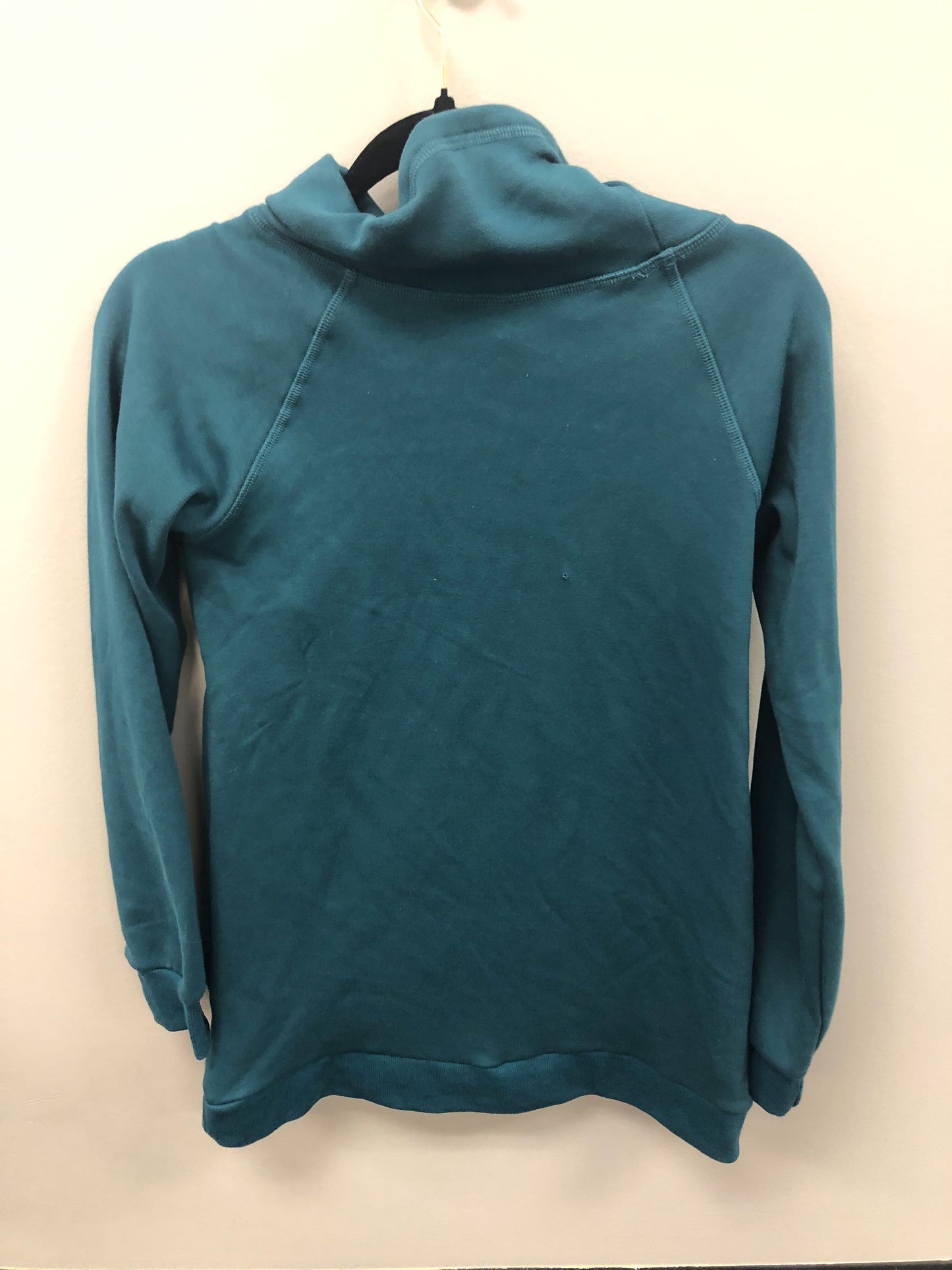 Outlet 5743 - Latched Mama Harbor Snap Nursing Pullover - Peacock - Small