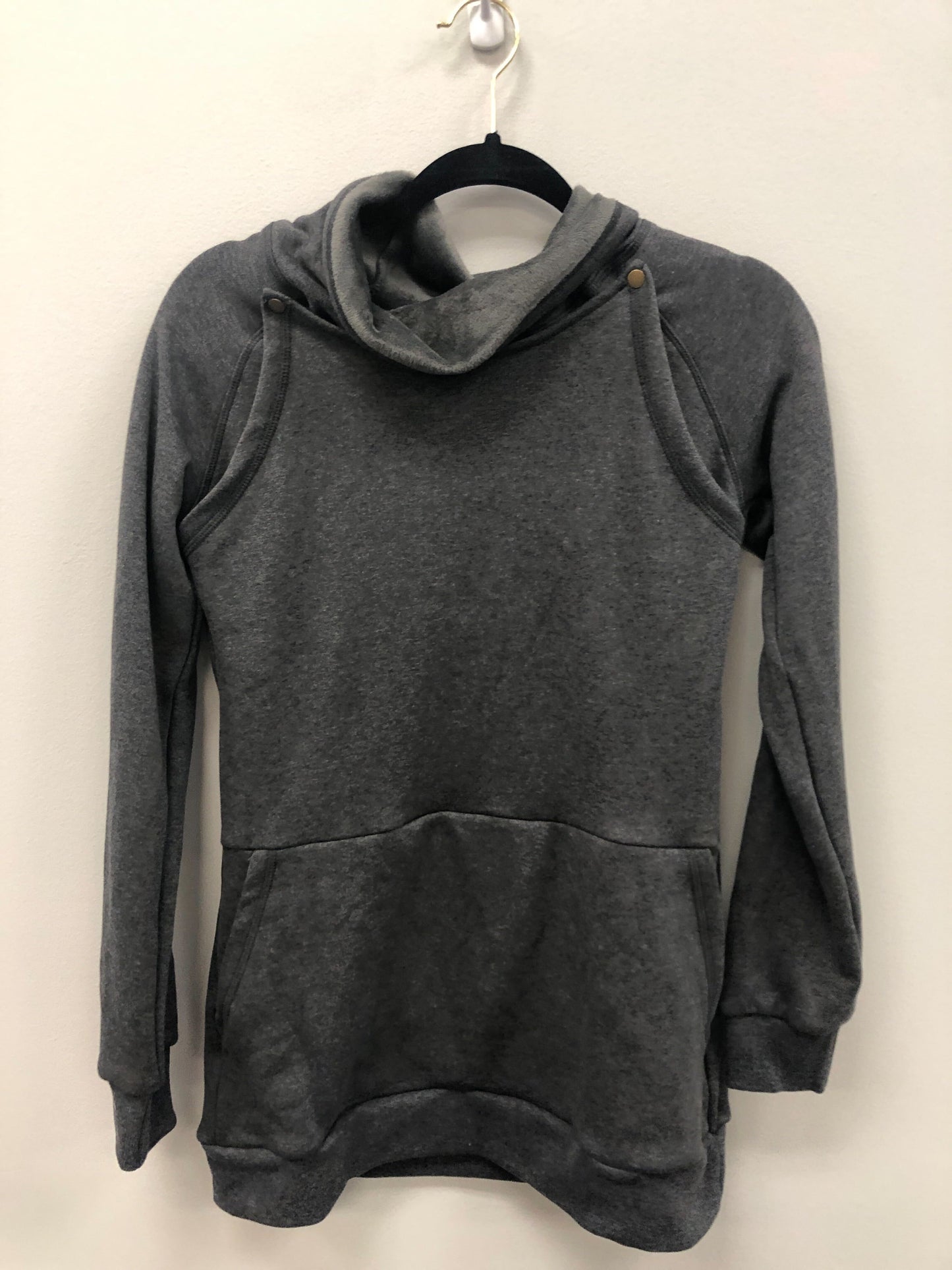 Outlet 5739 - Latched Mama Harbor Snap Nursing Pullover - Dark Charcoal - Small