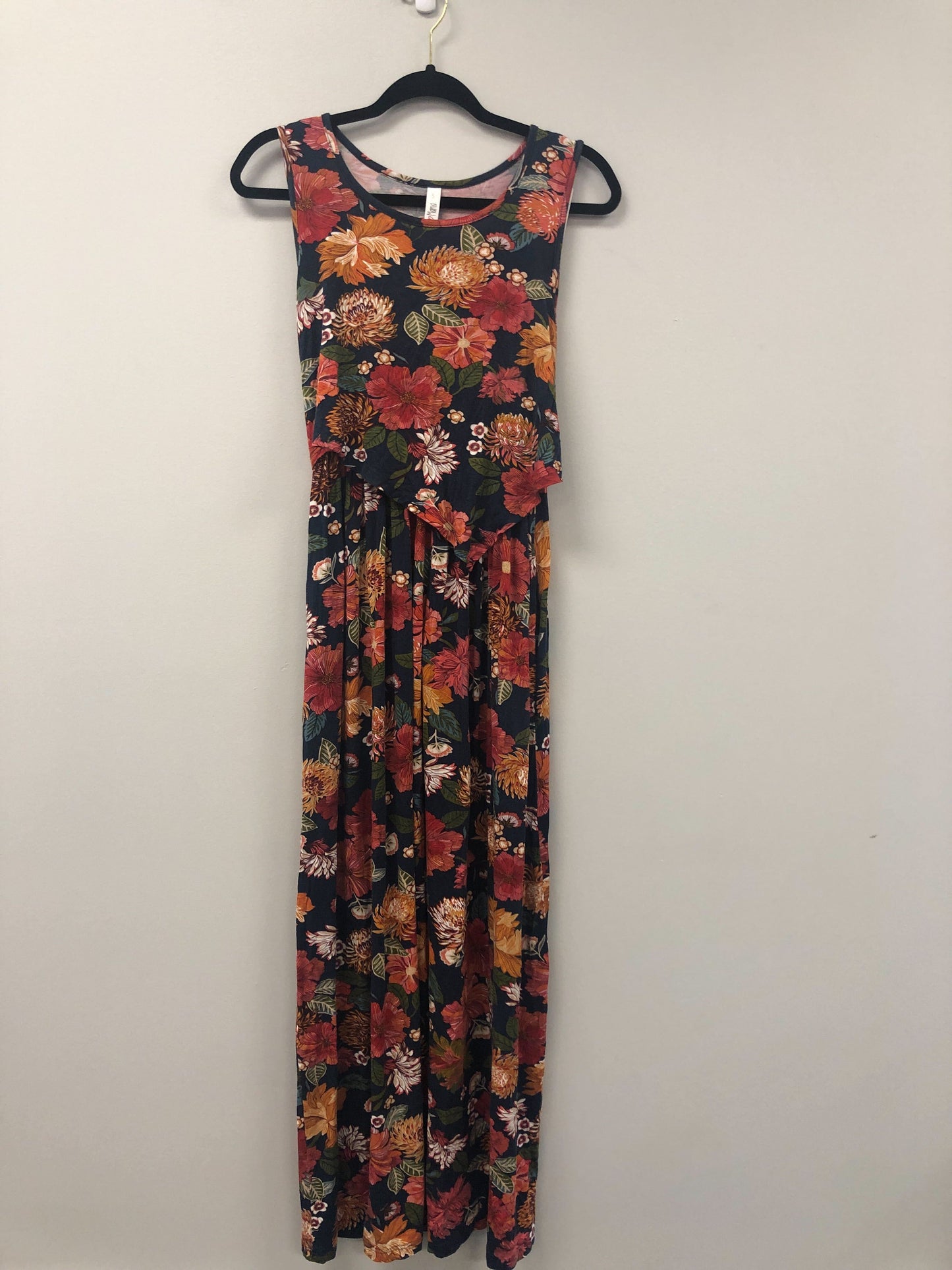 Outlet 5636 - Latched Mama Front Knot Nursing Maxi Dress - Radio Retro - Small