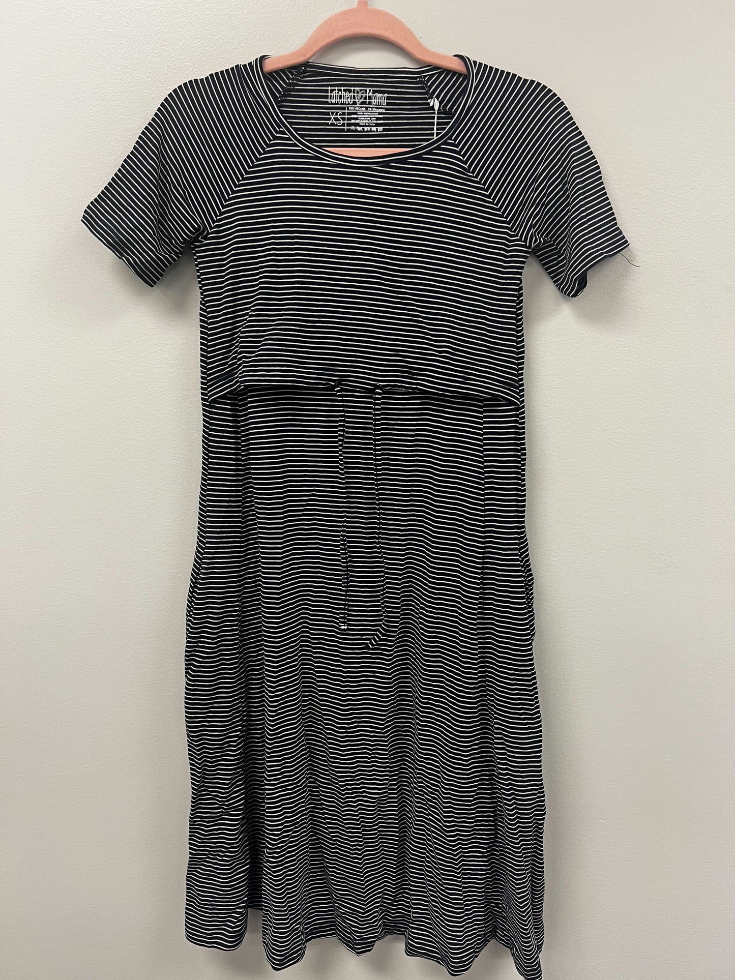 Outlet 5912 - Latched Mama Drawstring Midi Nursing Dress - Mini Navy Stripe - Extra Small