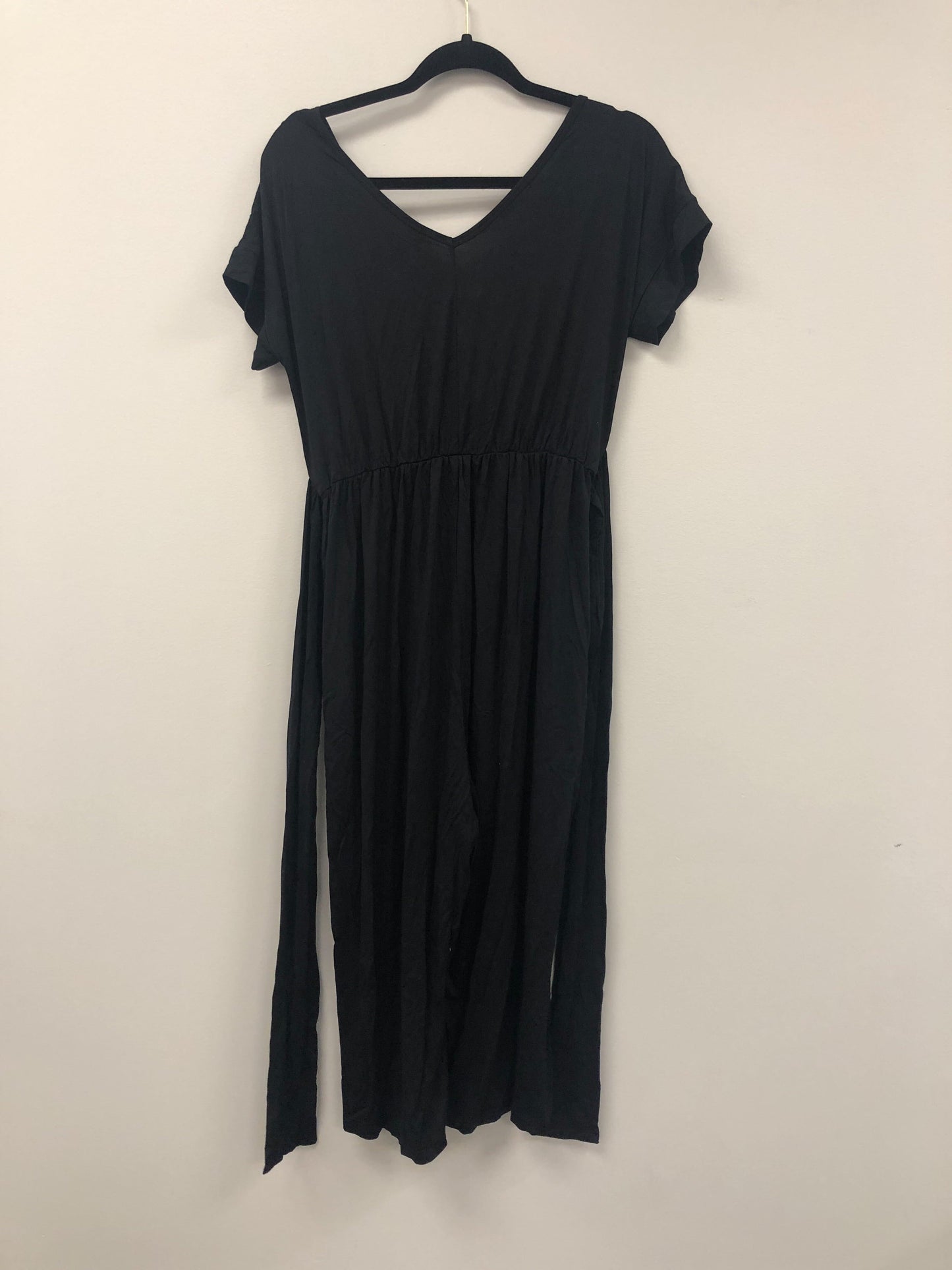 Outlet 5886 - Latched Mama V-Neck Nursing Jumpsuit - Black - Medium
