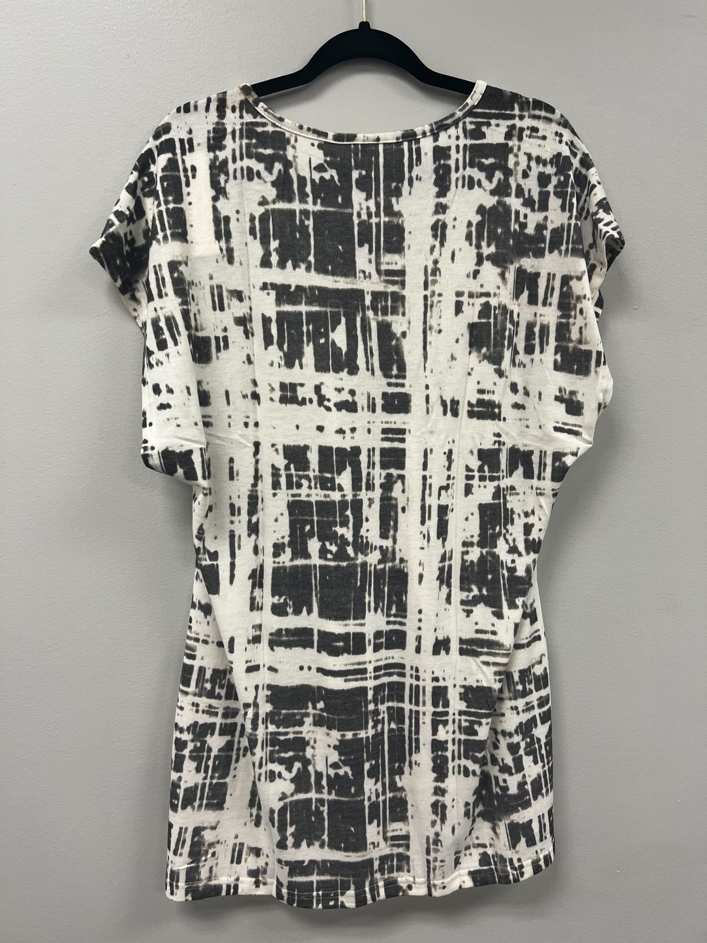 Outlet 5727 - Latched Mama Nest Nursing Tunic - Abstract Slate - Medium