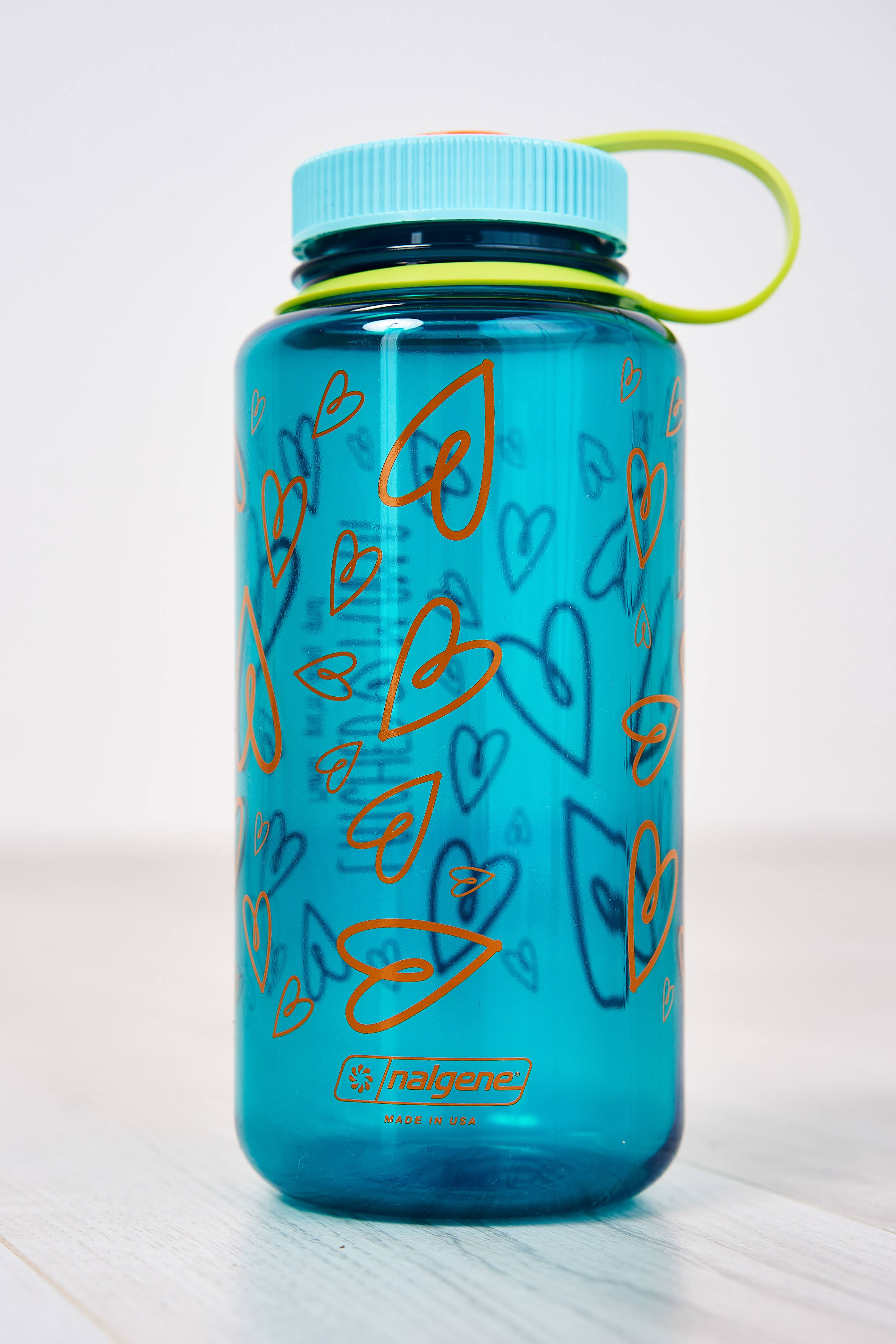 Retro Mama Water Bottle