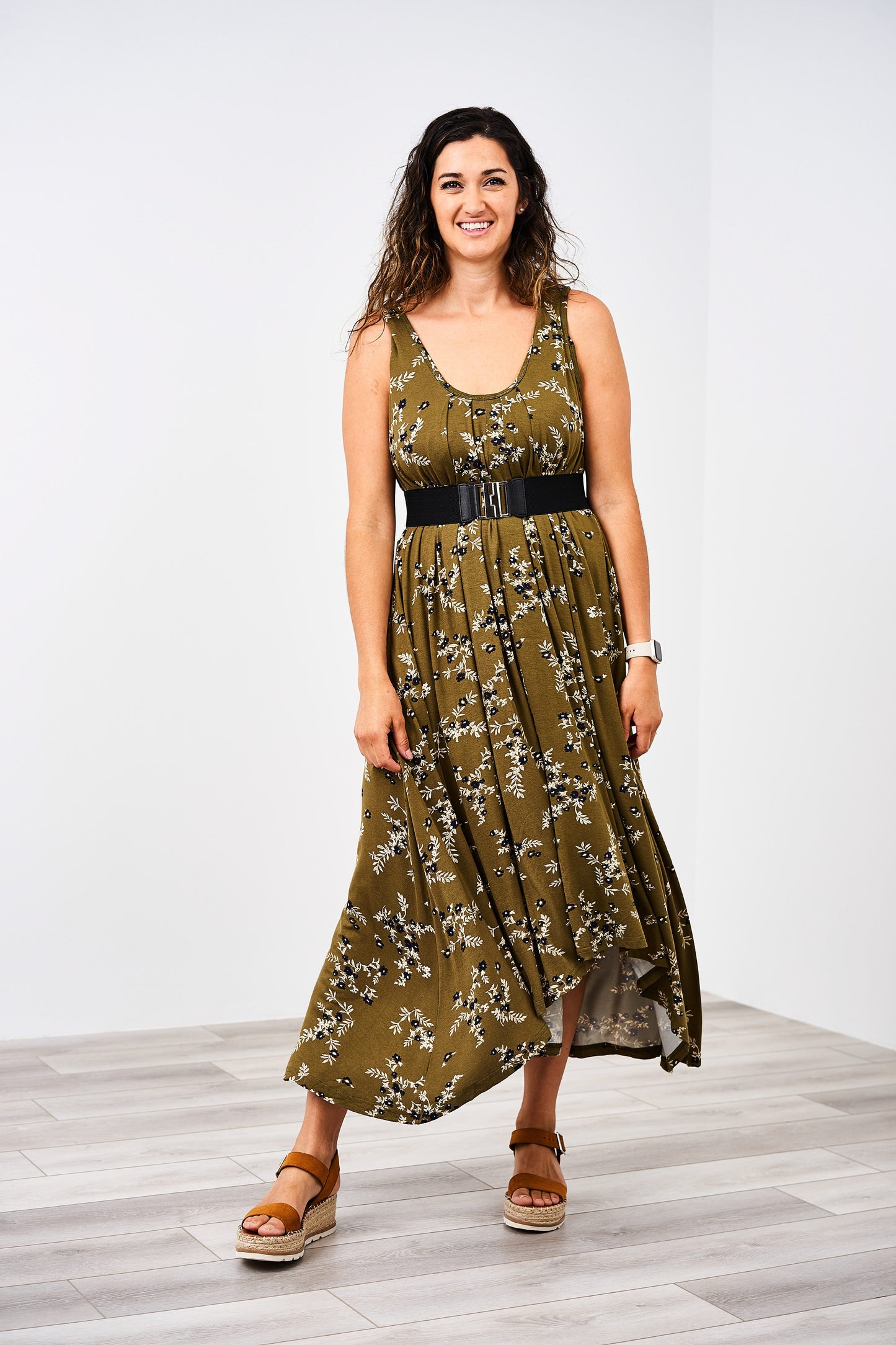 Latched Mama Momper Accent Belt