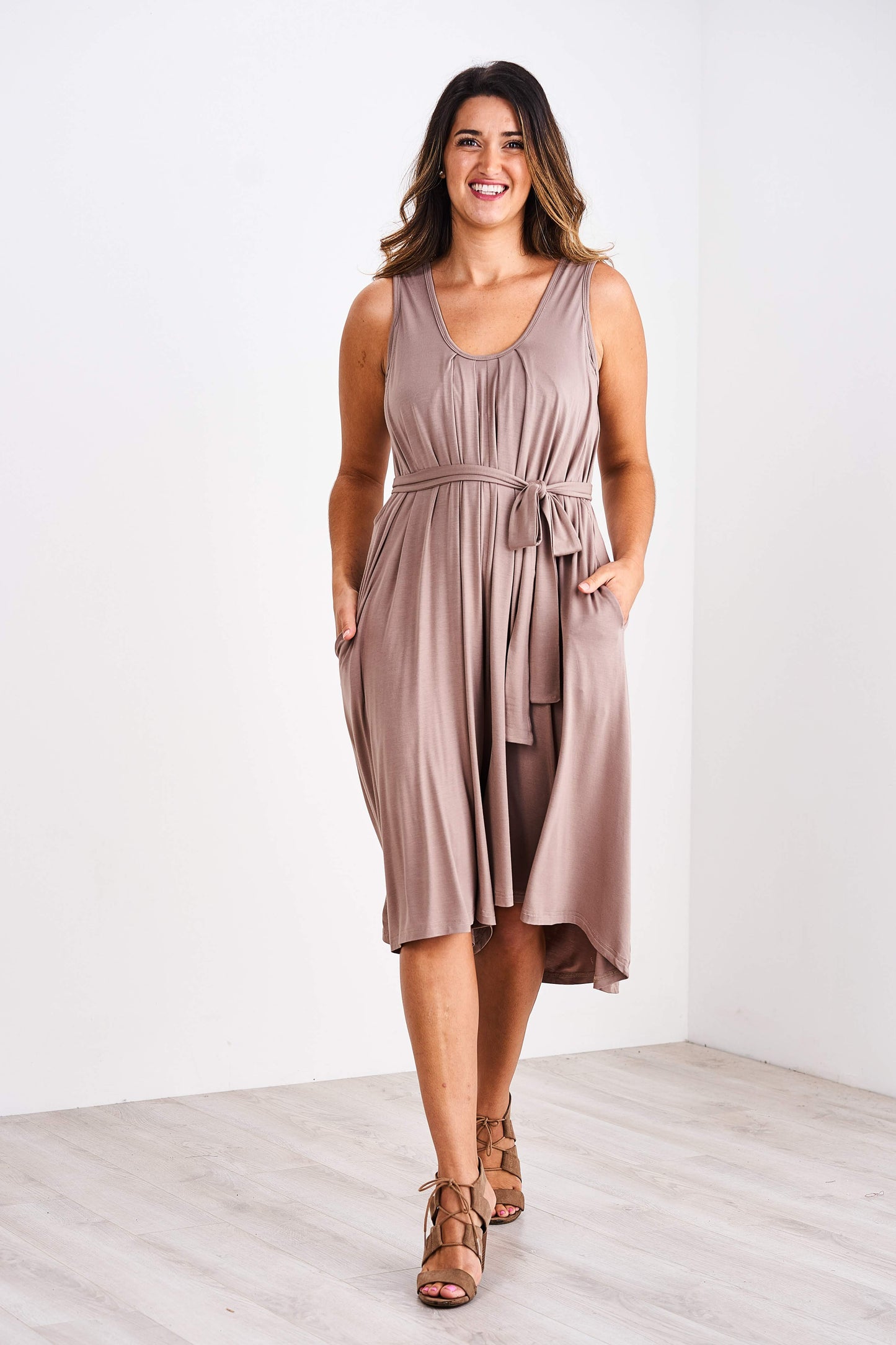 Latched Mama Momper Accent Belt